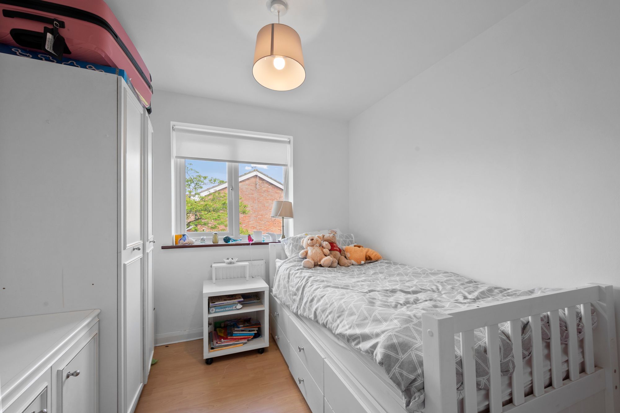 Shropshire Close, Woolston, WA1