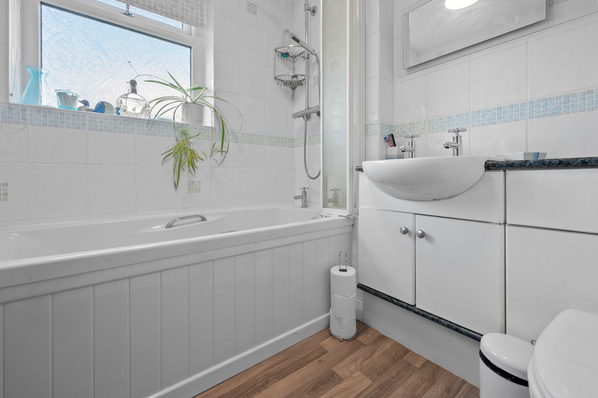 Shropshire Close, Woolston, WA1