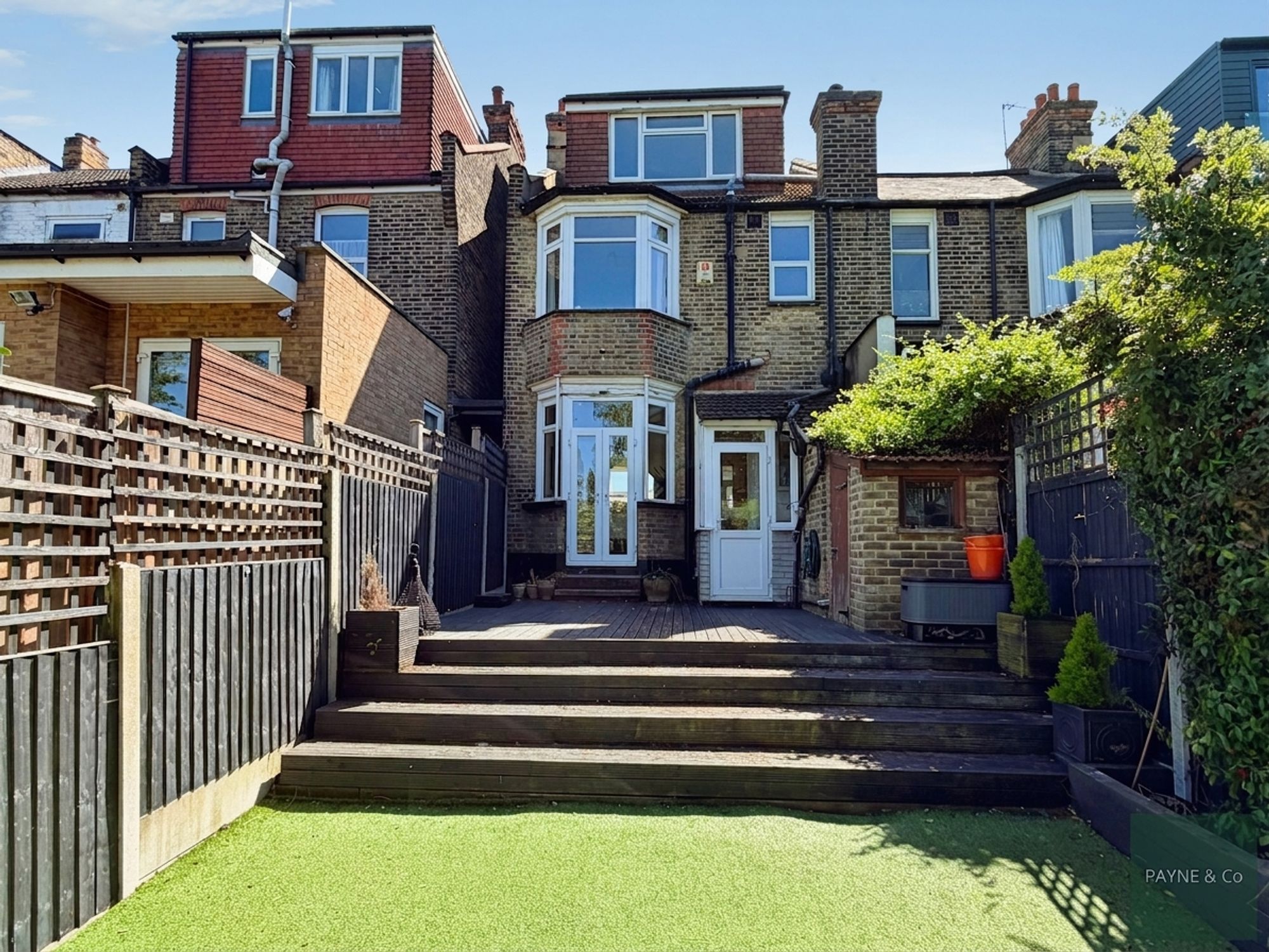 Quebec Road, Ilford, IG1