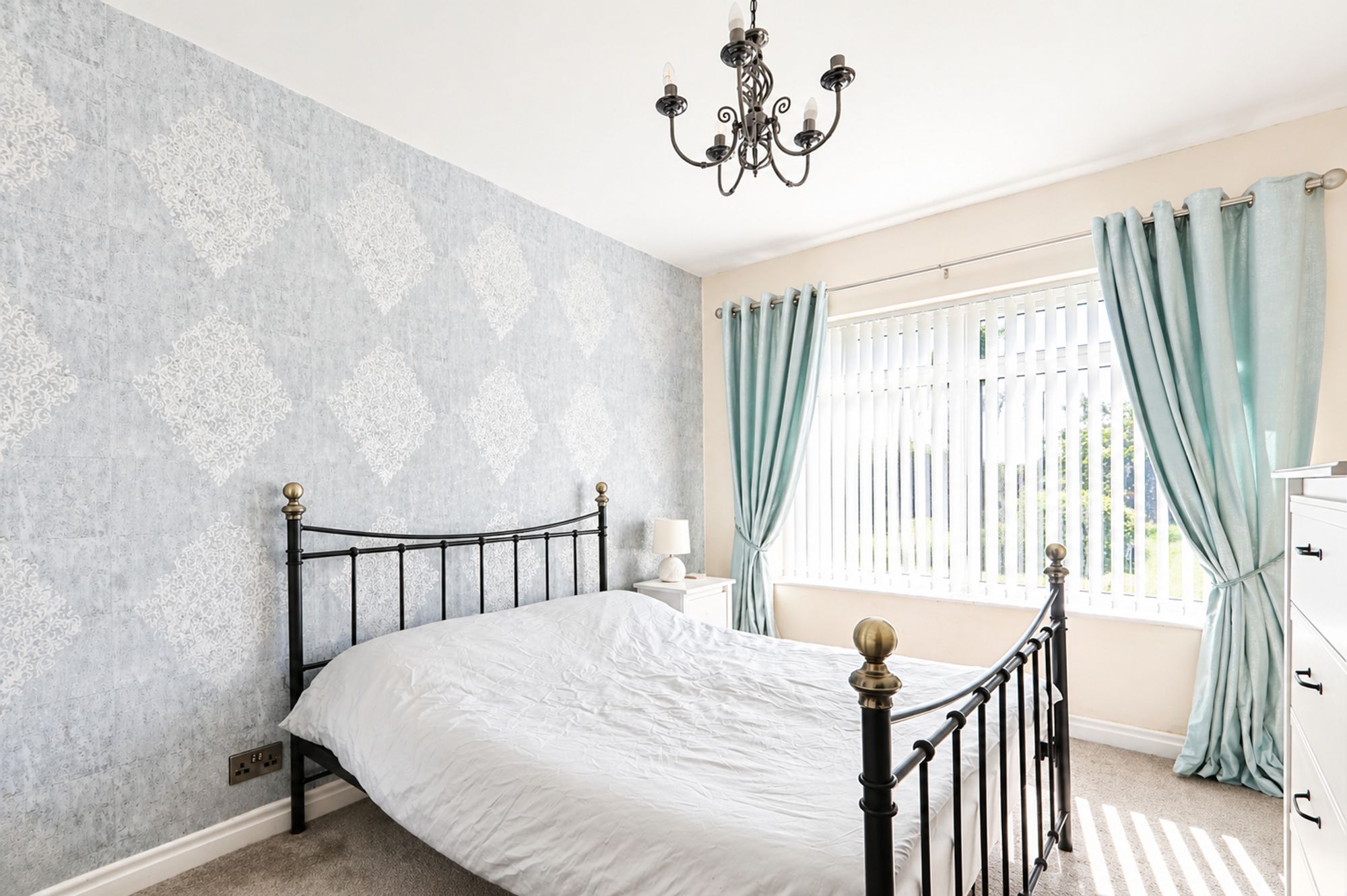 071dbd6d-ce70-4ba4-b1aa-feb8842ef5d9