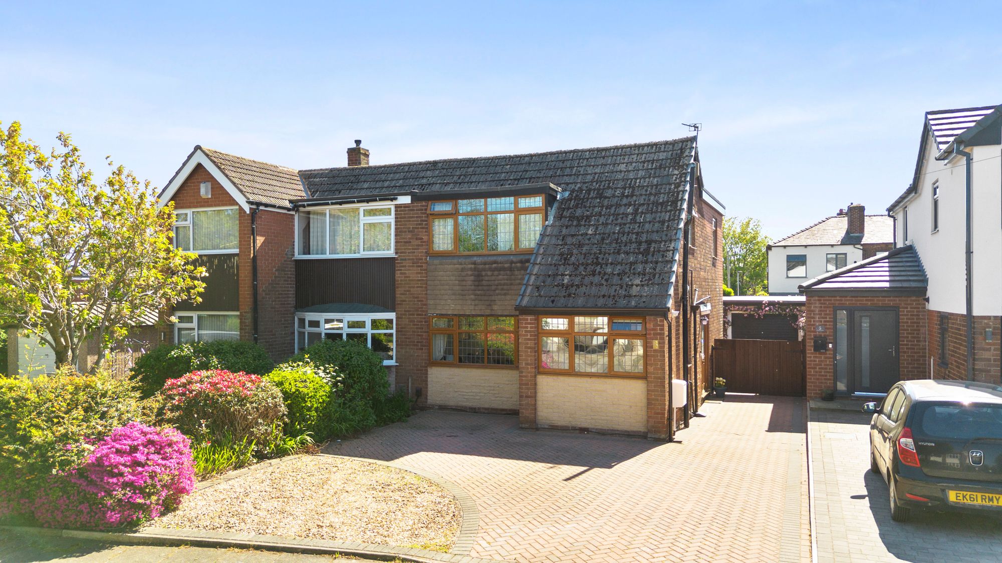 Kinross Avenue, Wigan