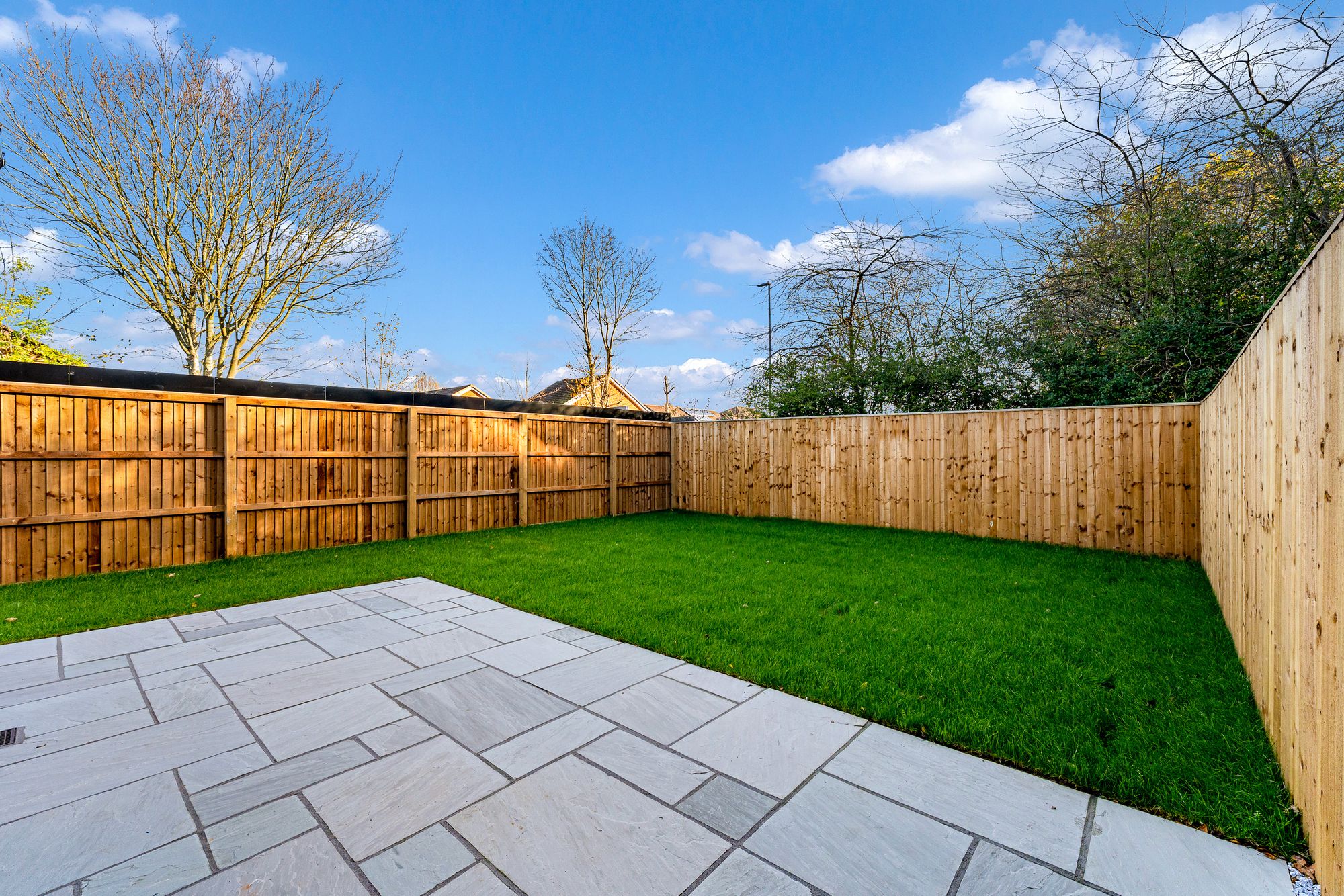 The Dales, Okell Drive, L26