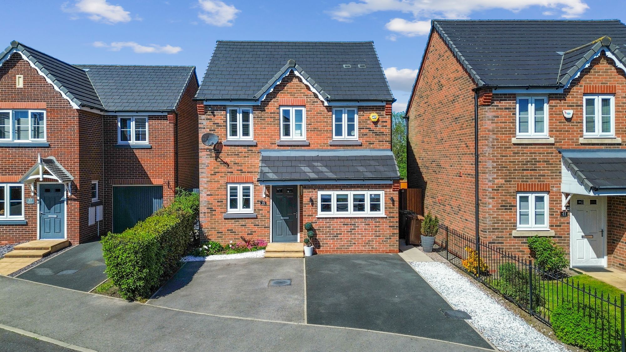 Deerfield Close, St. Helens