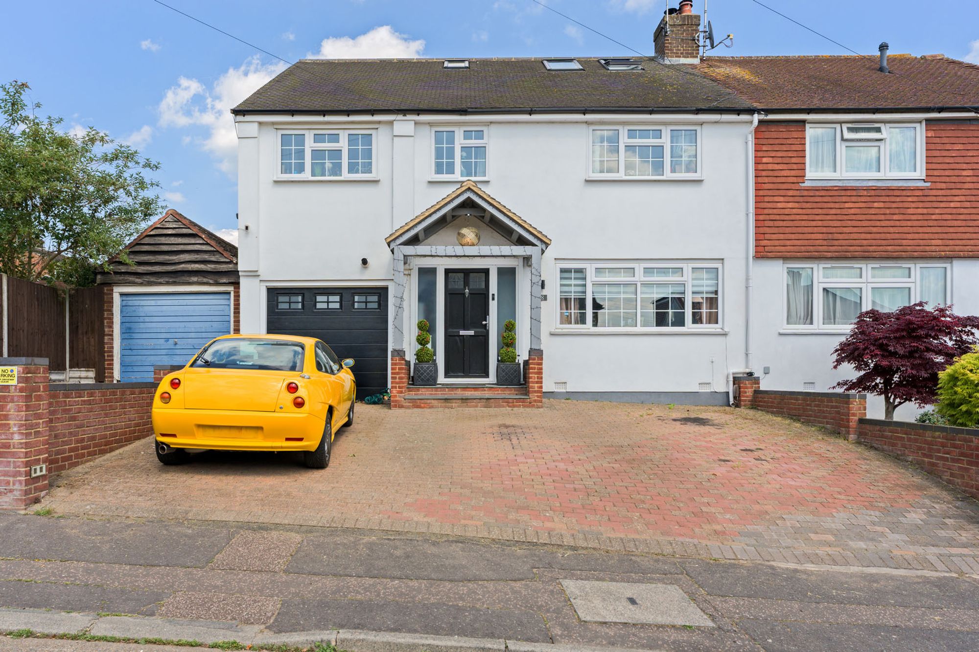 Amesbury Road, Epping, CM16