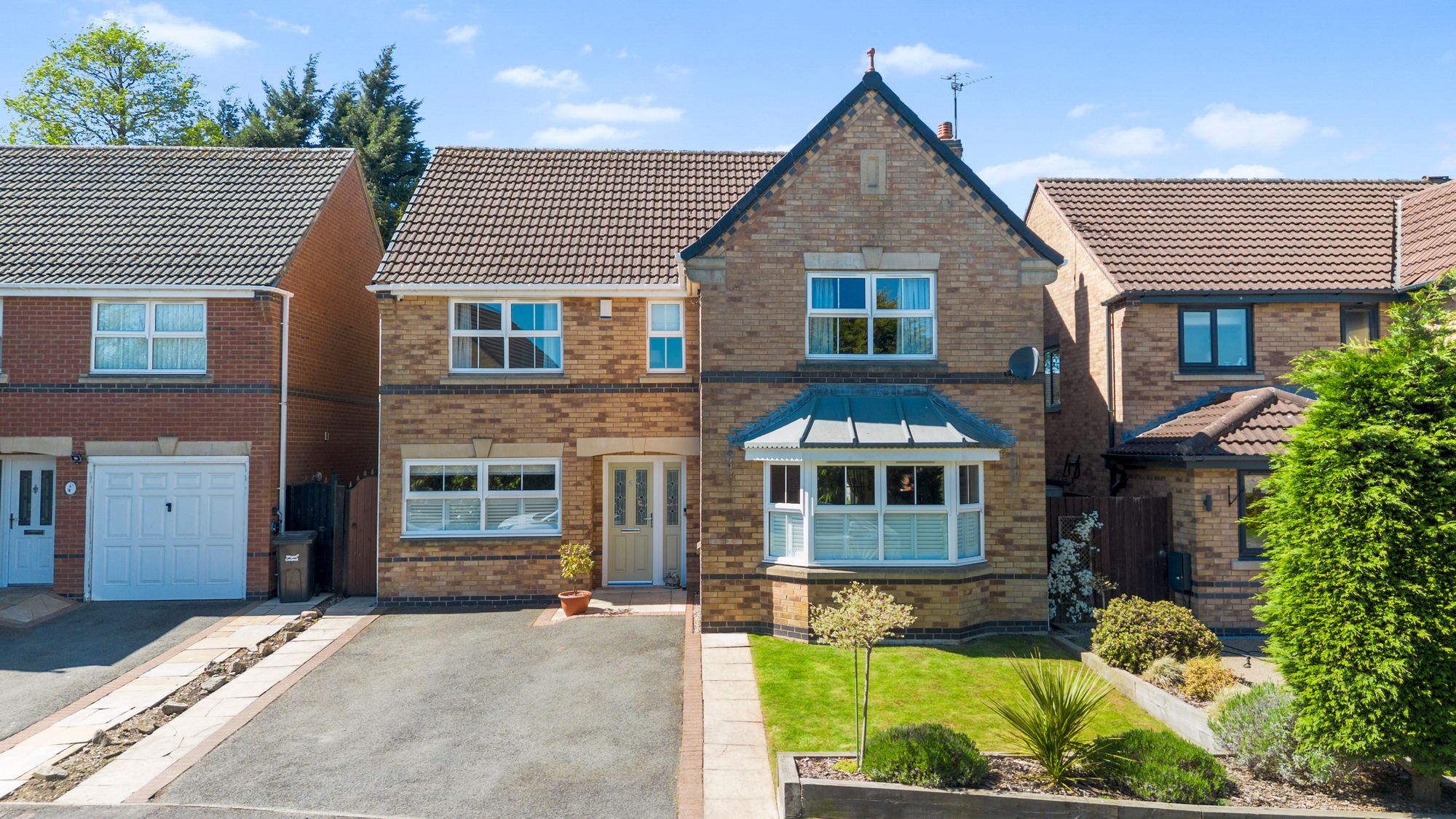 Kielder Close, Wigan