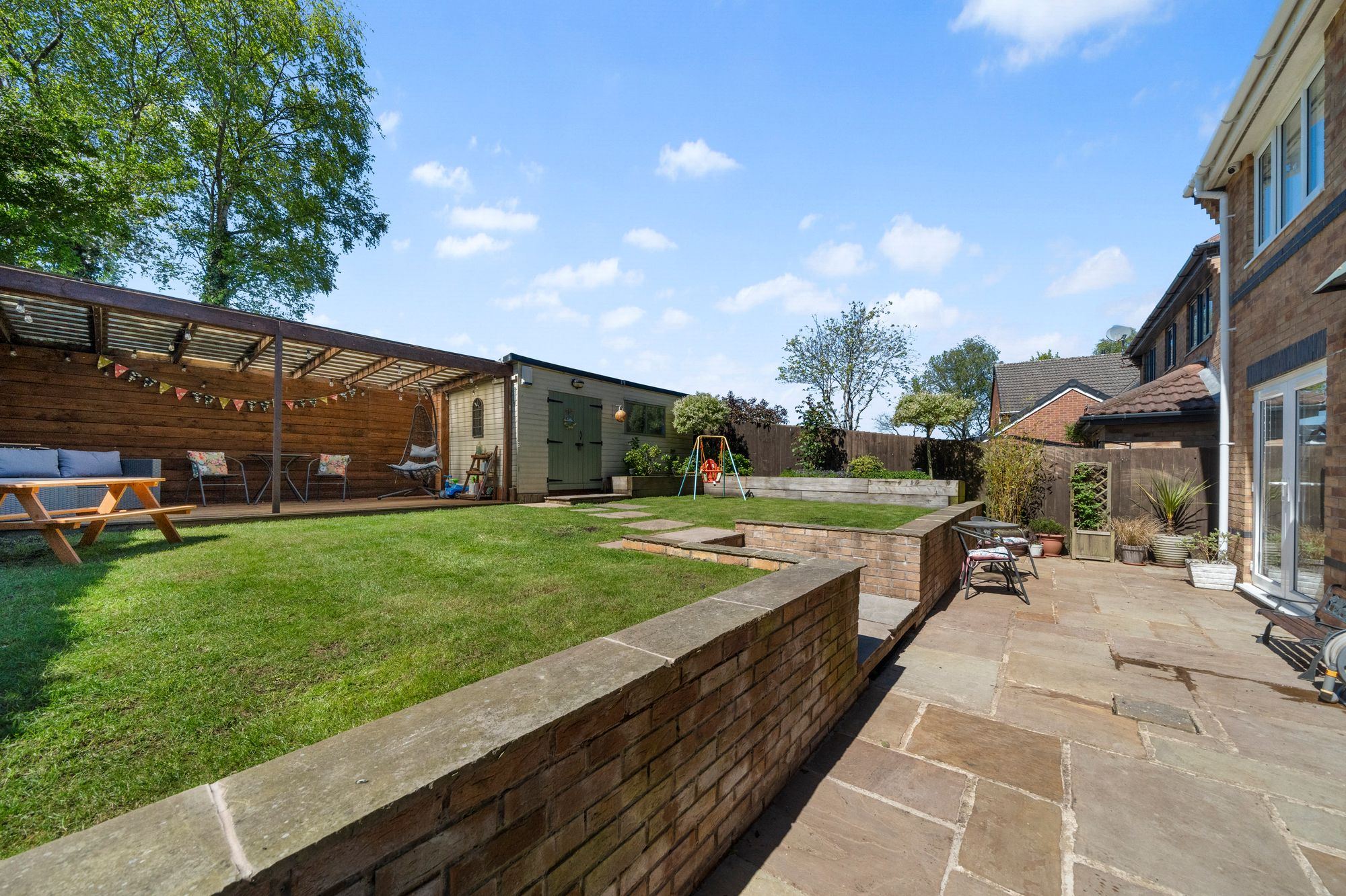 Kielder Close, Wigan