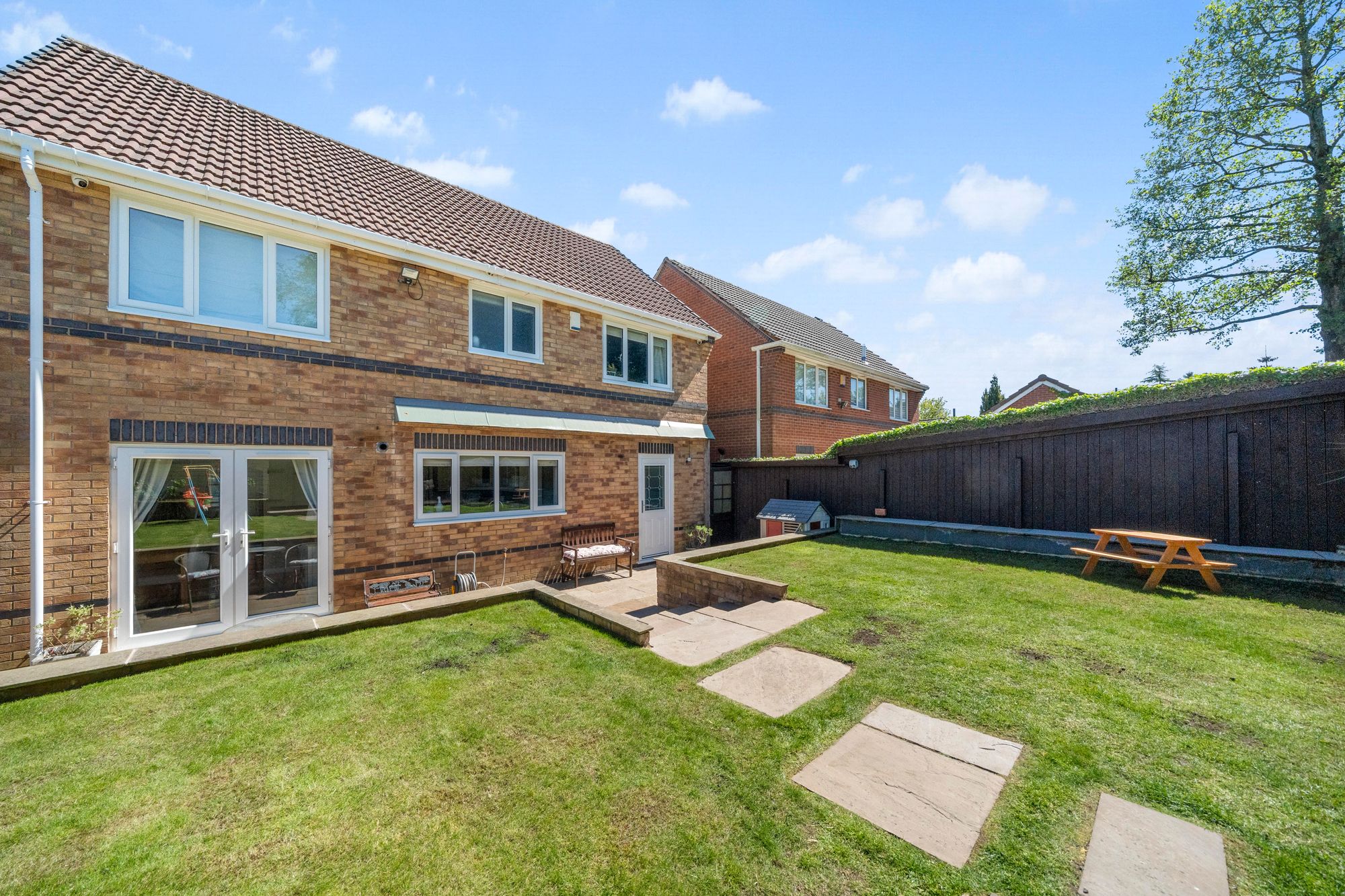 Kielder Close, Wigan