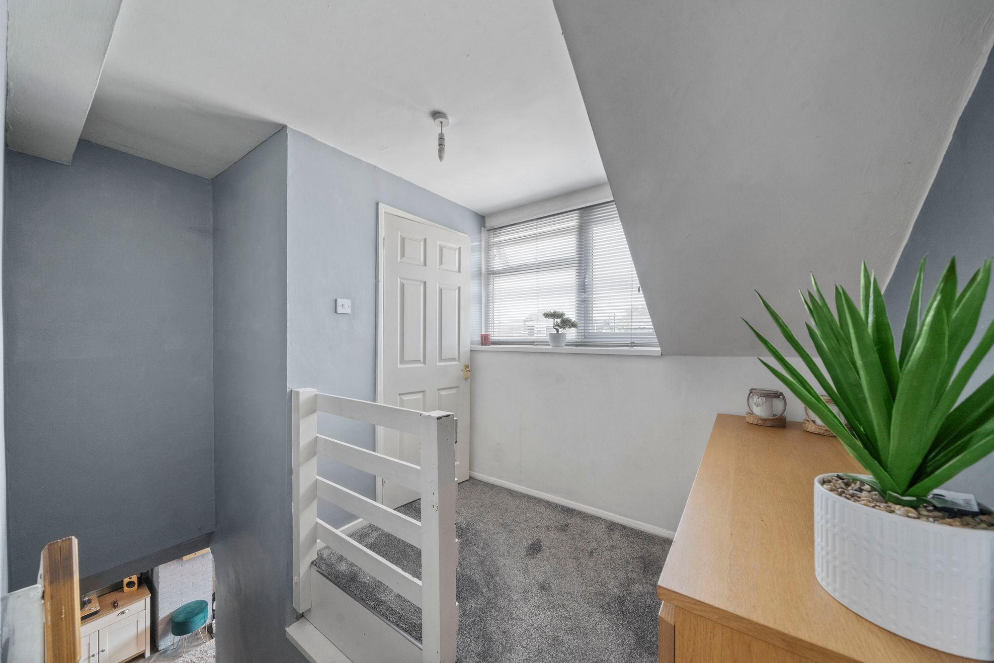 Milldale Road, Leigh, WN7