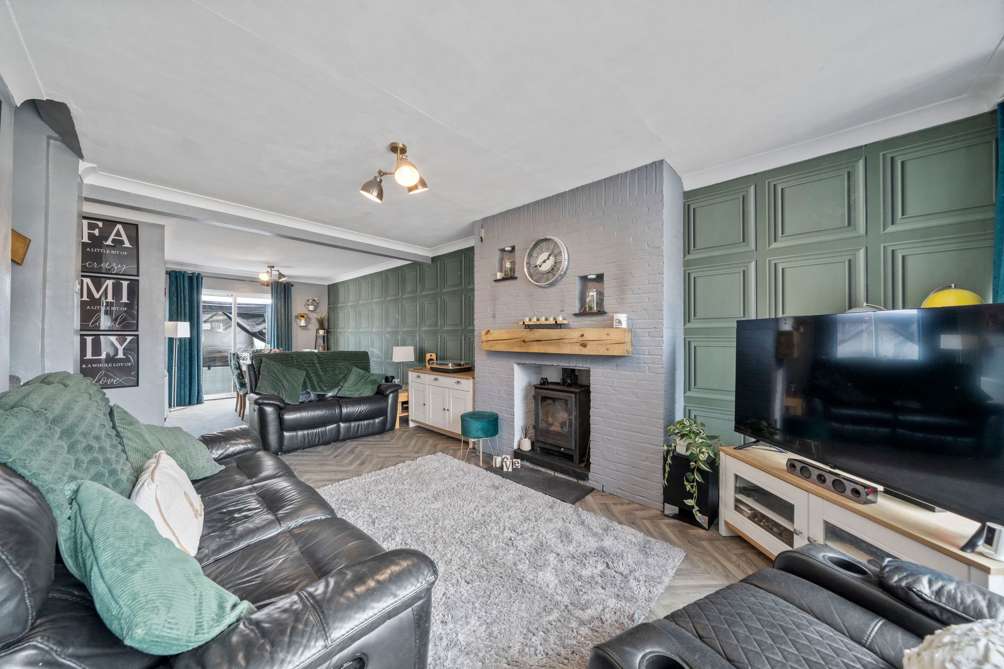 Milldale Road, Leigh, WN7
