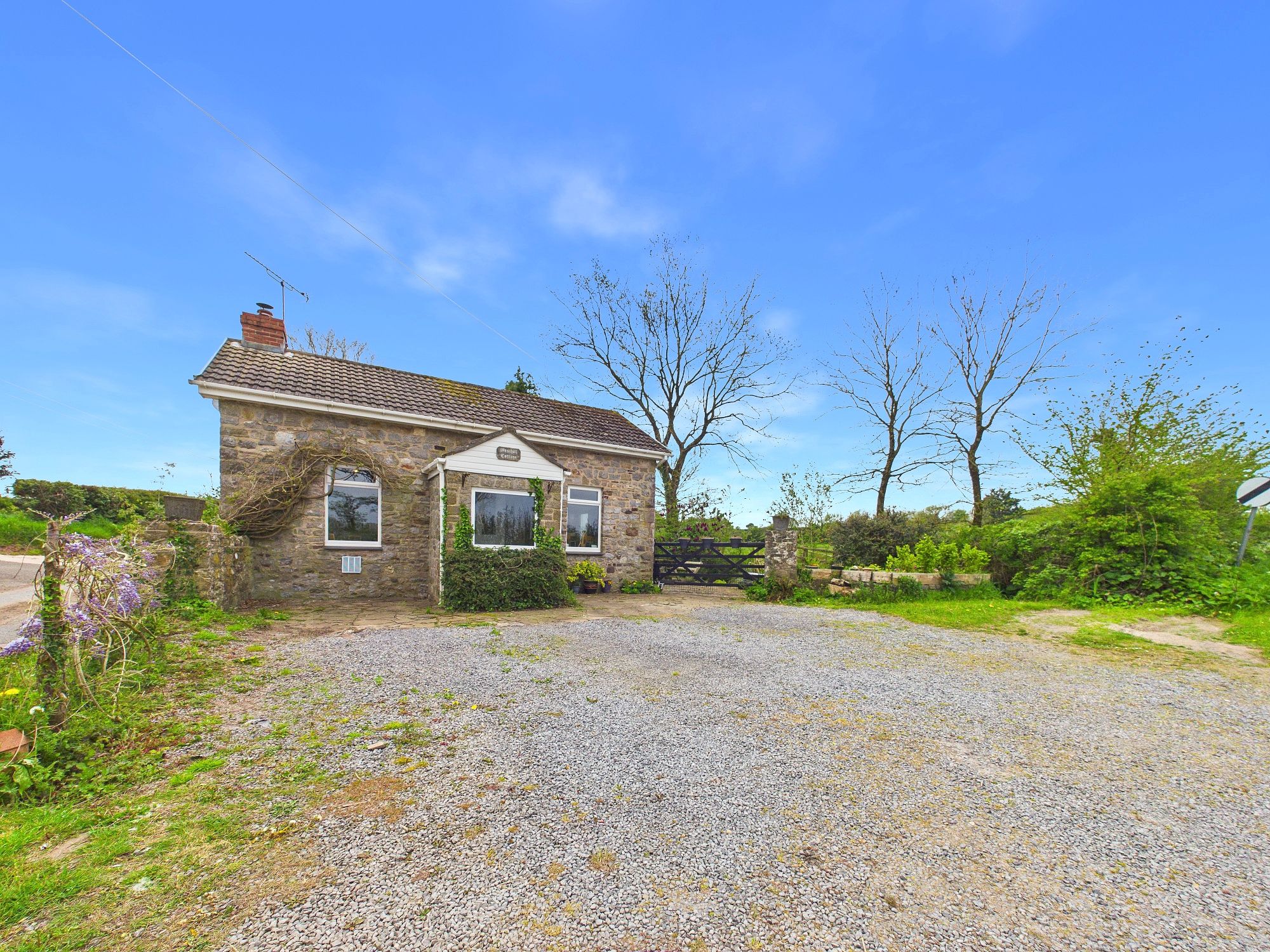 Freshwater East Road, Lamphey, SA71