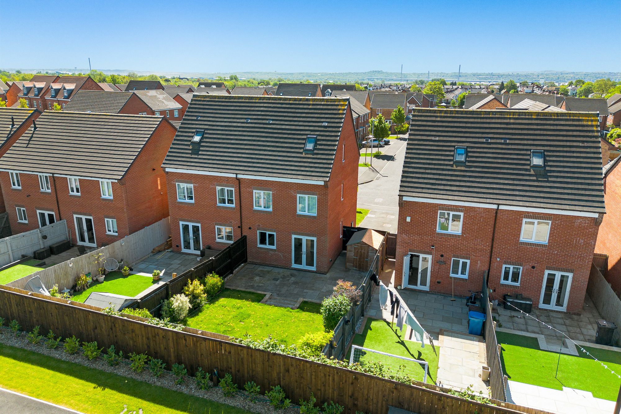 Brookwood Avenue, Widnes