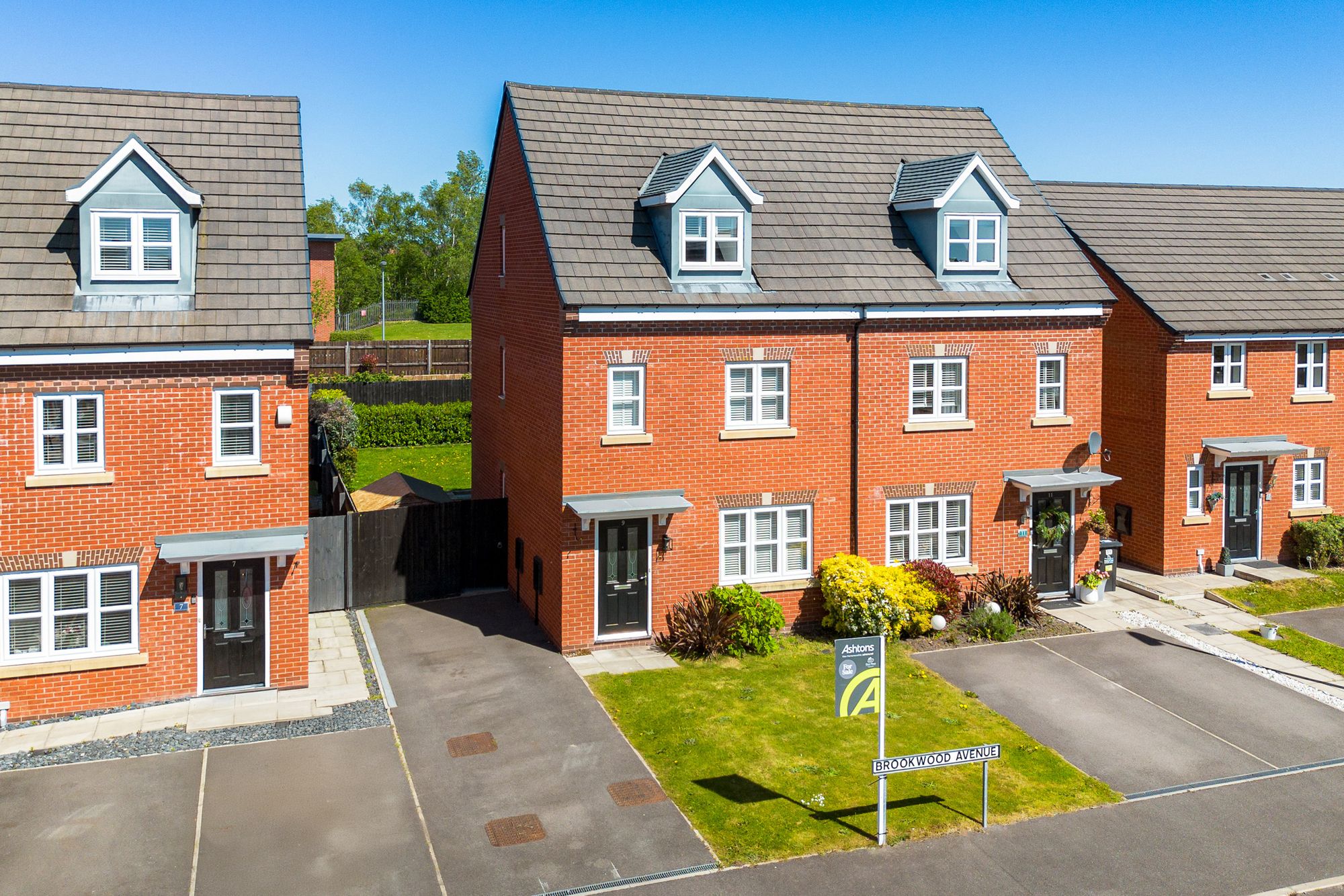 Brookwood Avenue, Widnes, WA8
