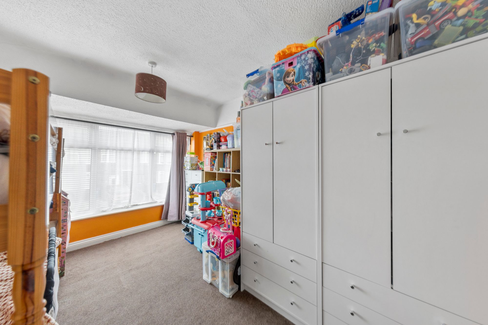 Charter Avenue, Warrington, WA5