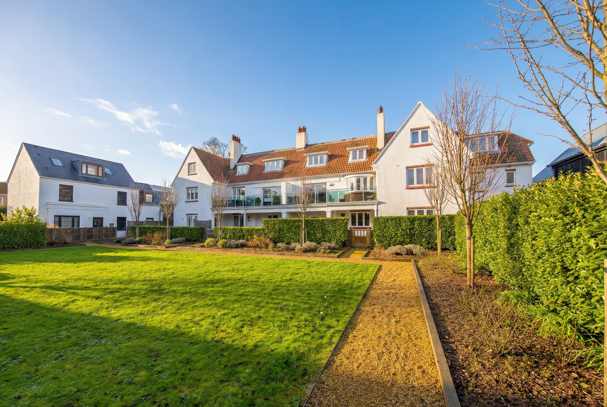 3 bed Apartment For Sale in St. Saviour, Jersey