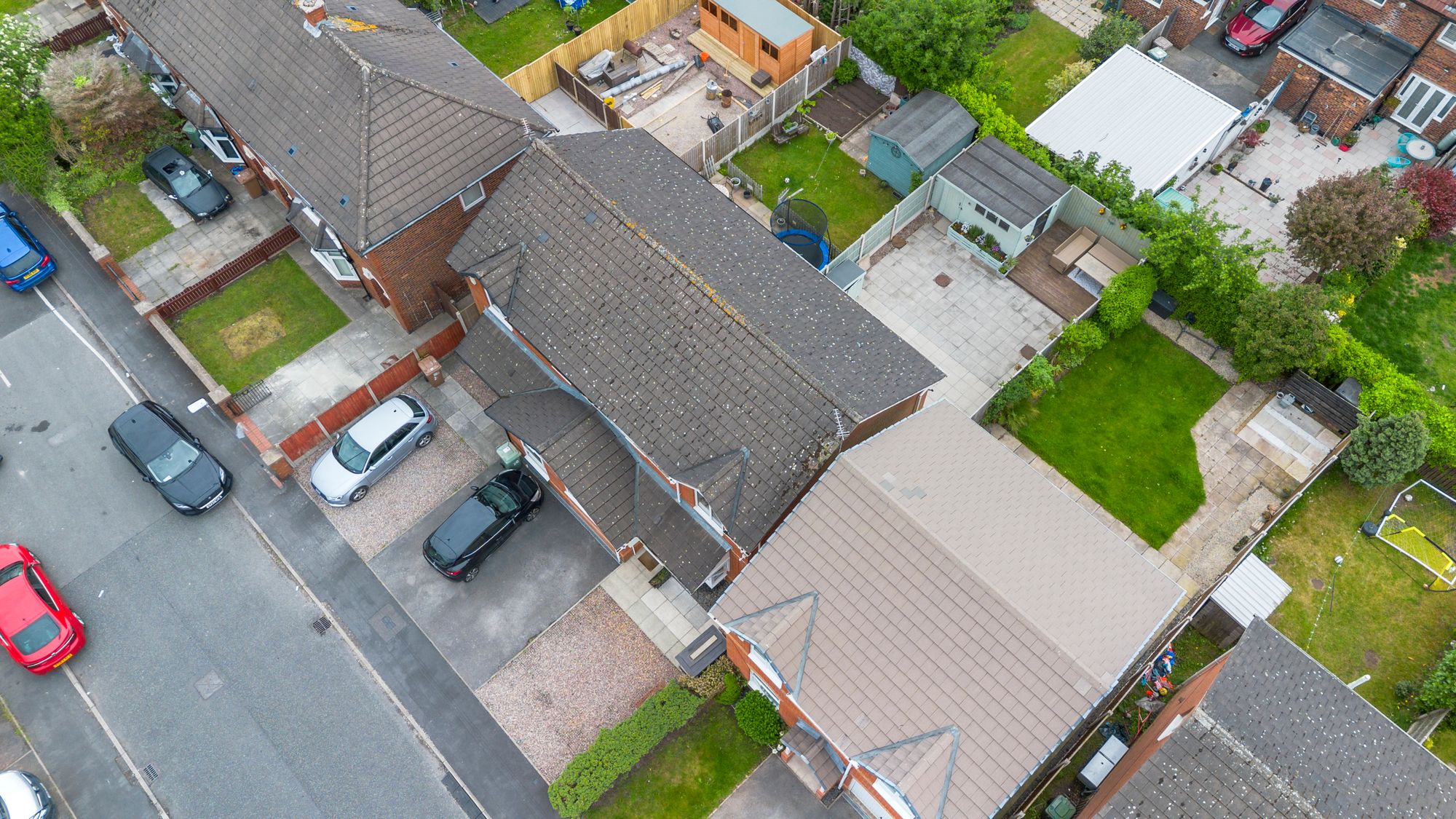 Latham Avenue, Newton-Le-Willows