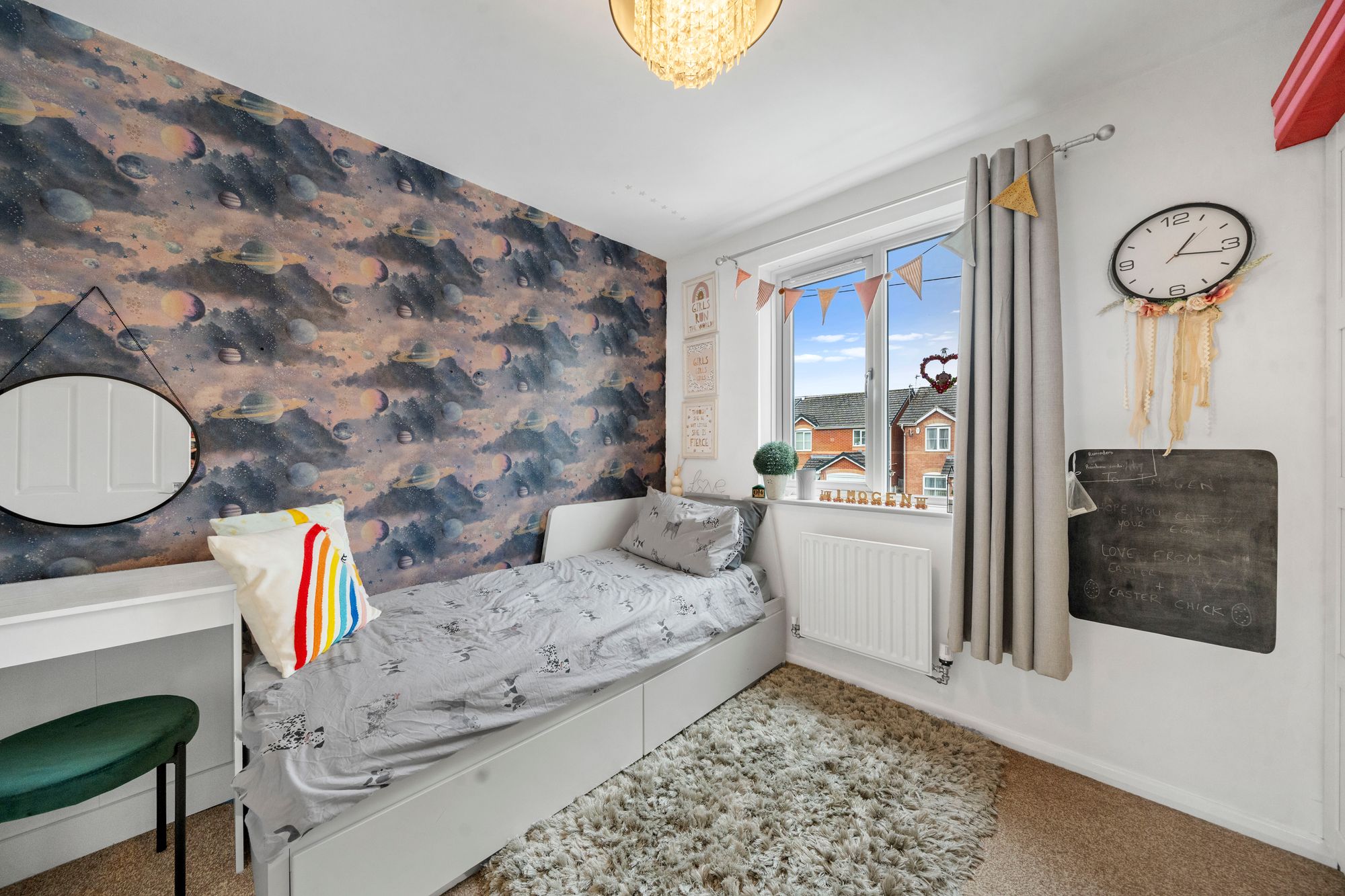 Latham Avenue, Newton-Le-Willows