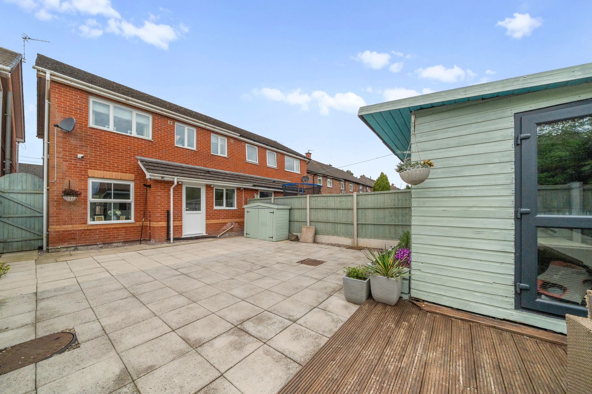 Latham Avenue, Newton-Le-Willows