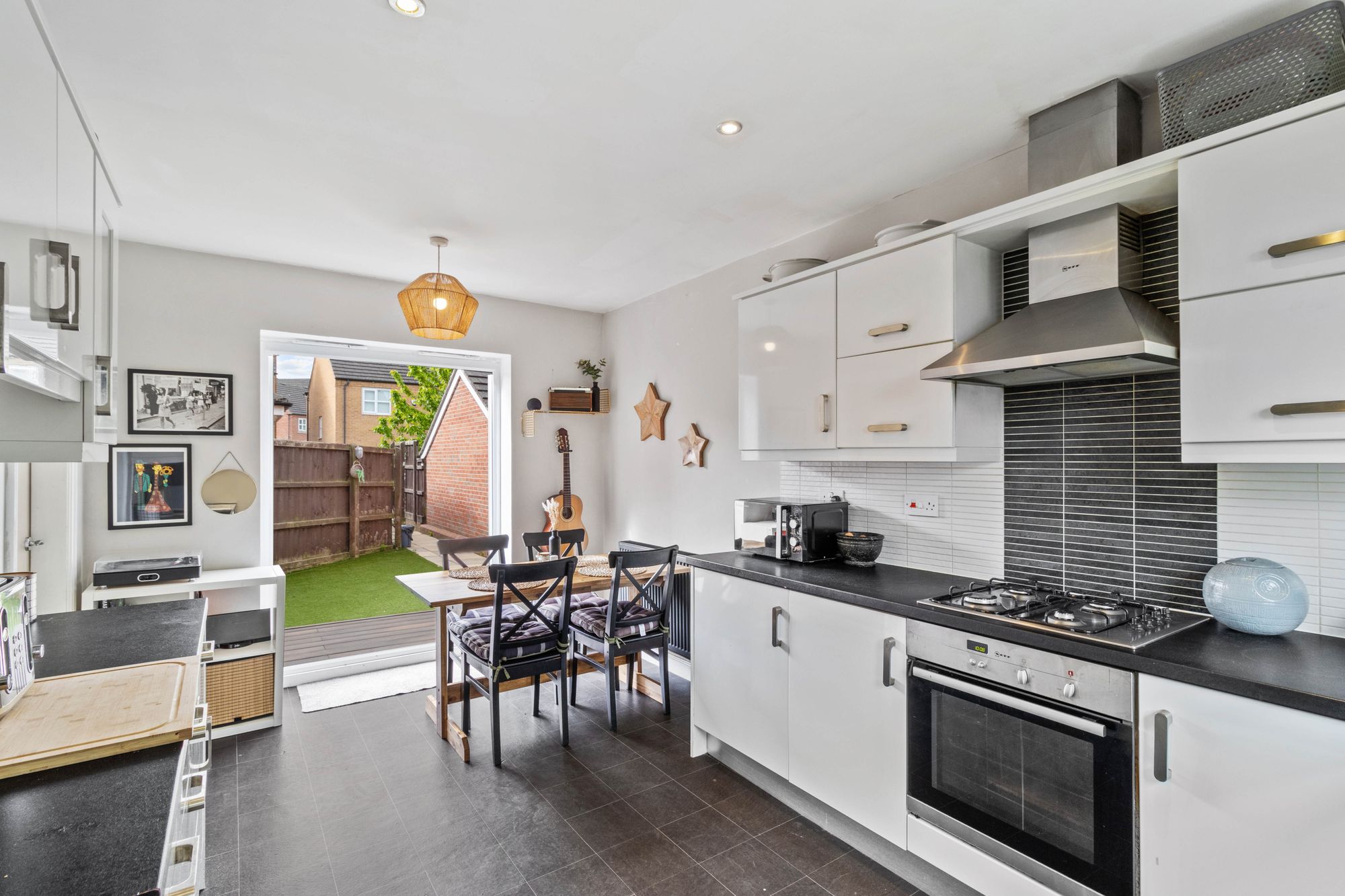 Powder Mill Road, Warrington, WA4