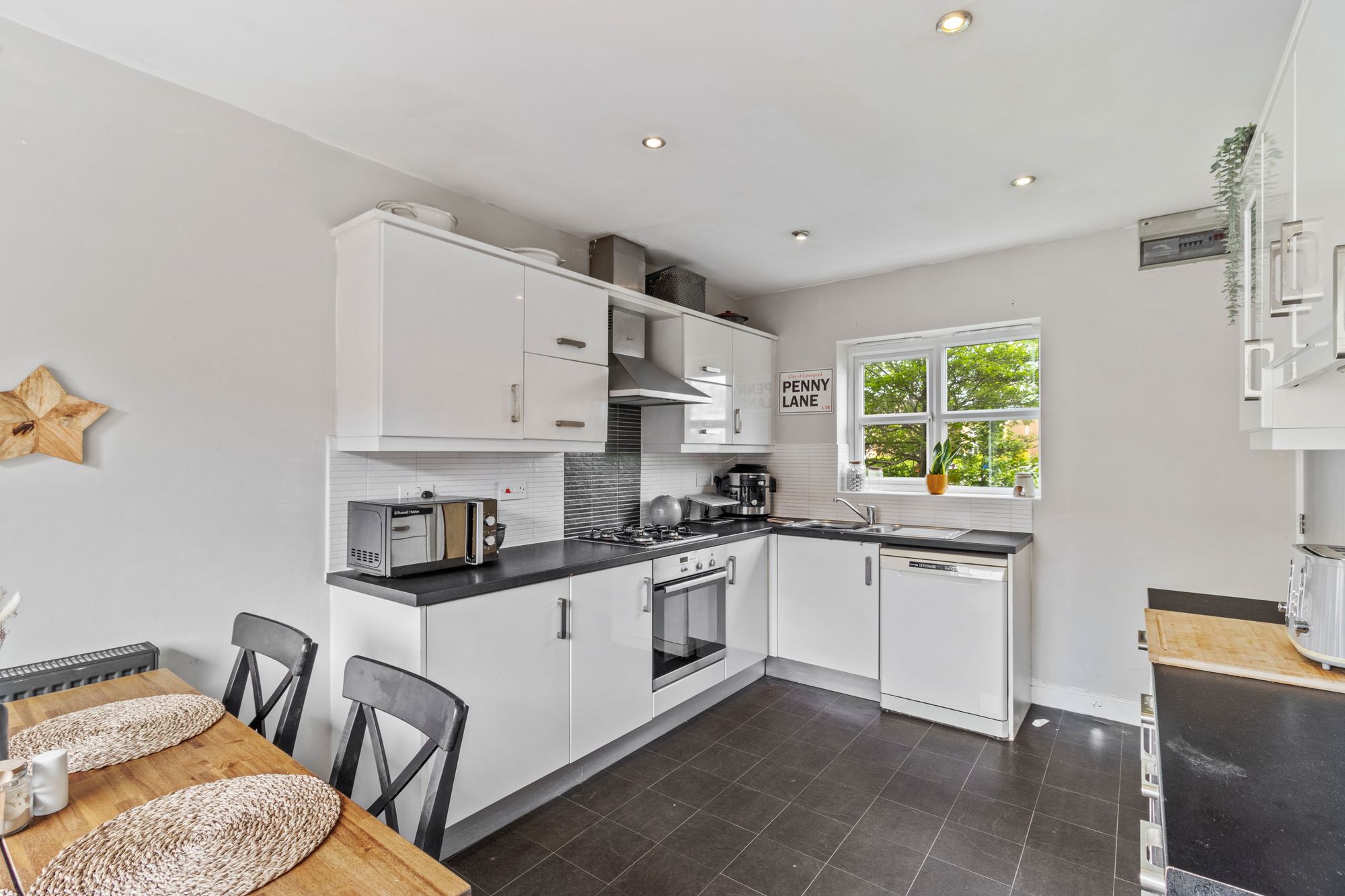 Powder Mill Road, Warrington, WA4