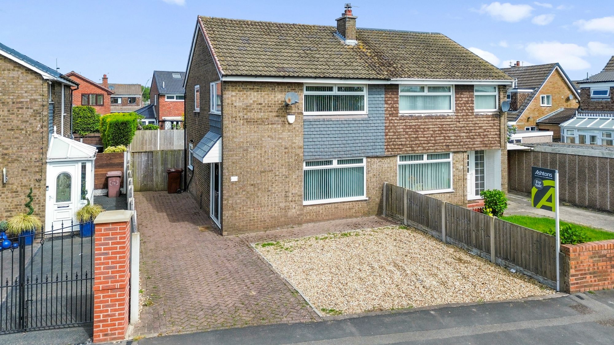 Four Acre Lane, Clock Face, WA9