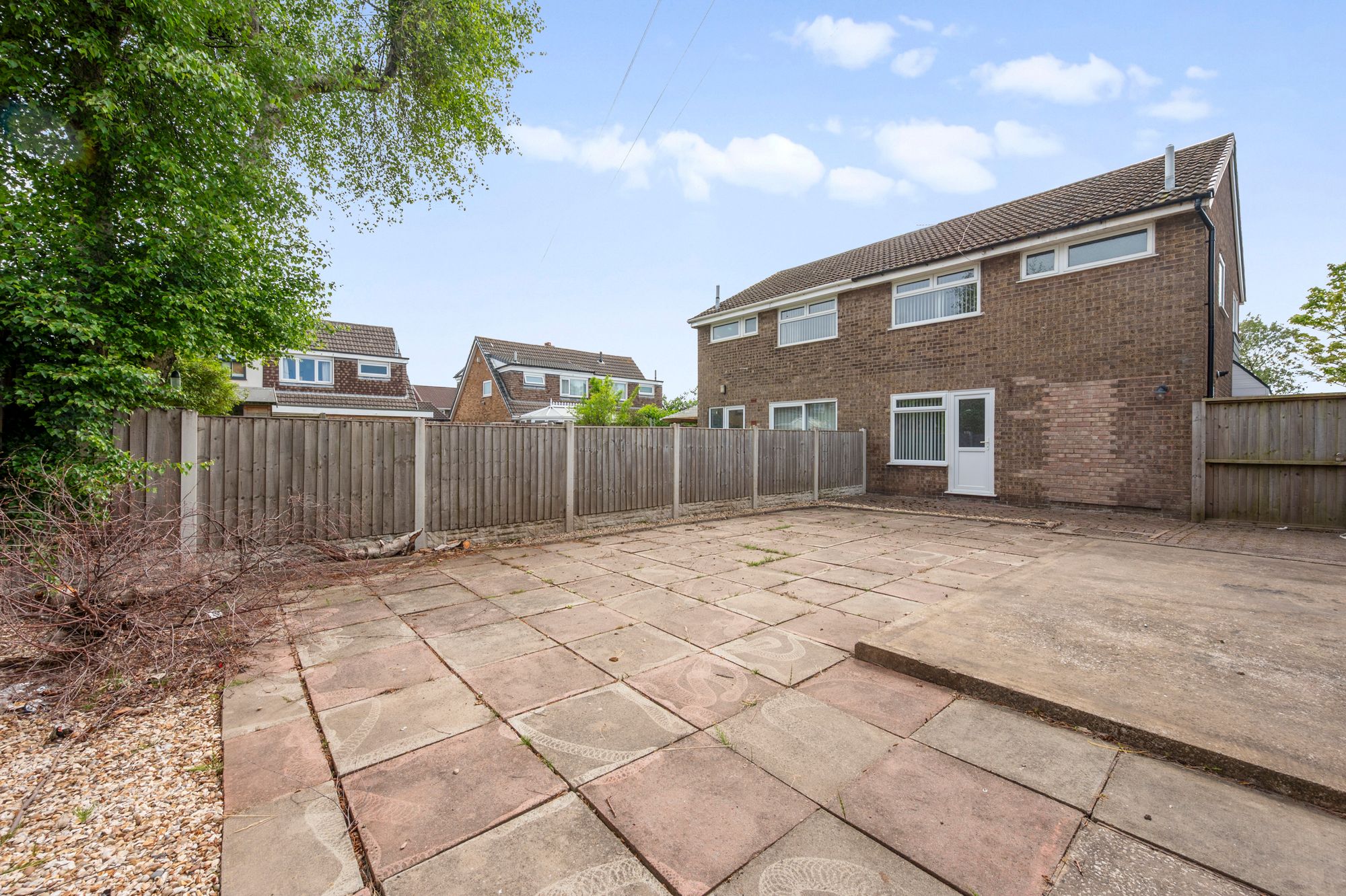 Four Acre Lane, St. Helens