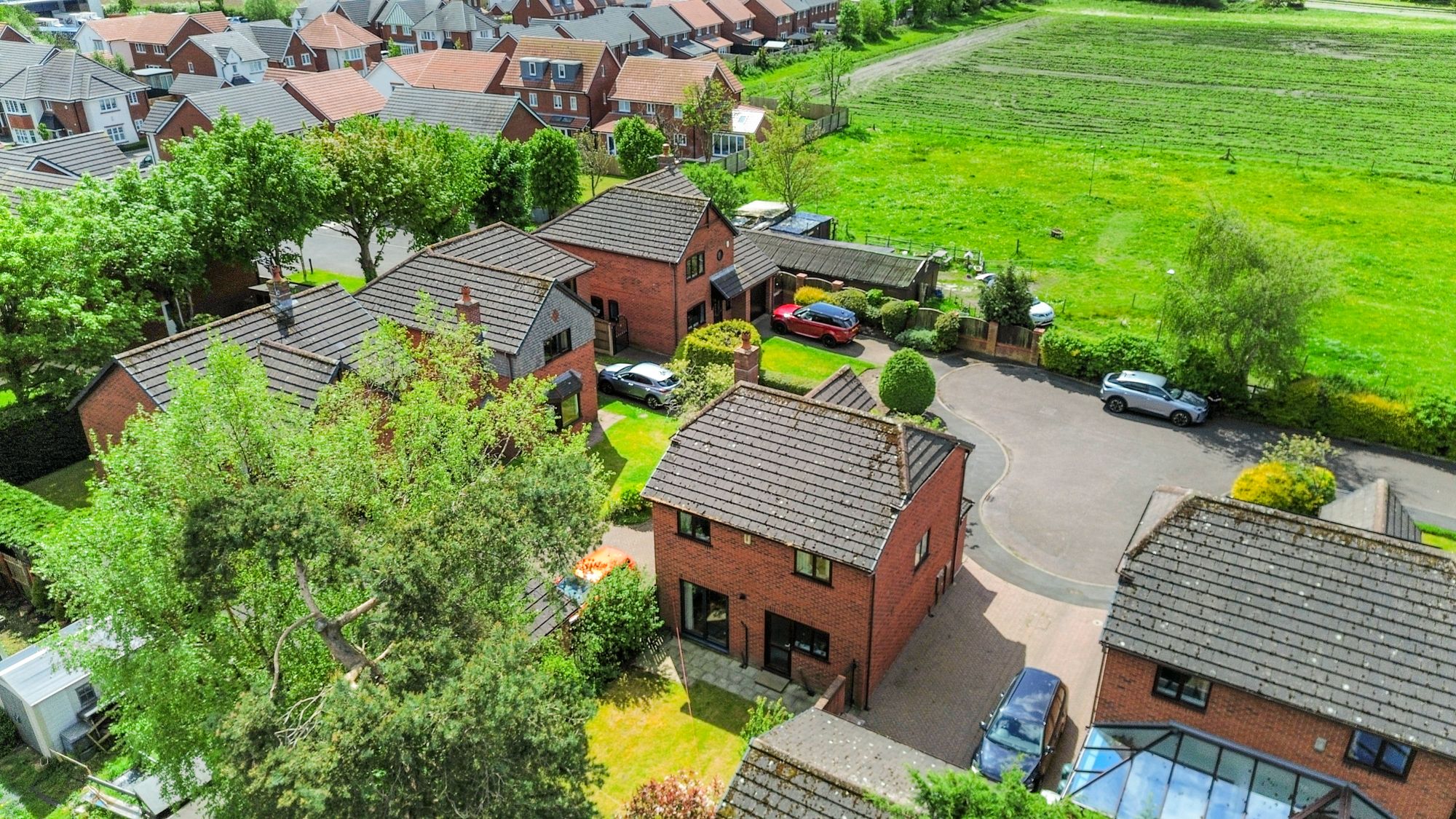Tudor Close, St. Helens