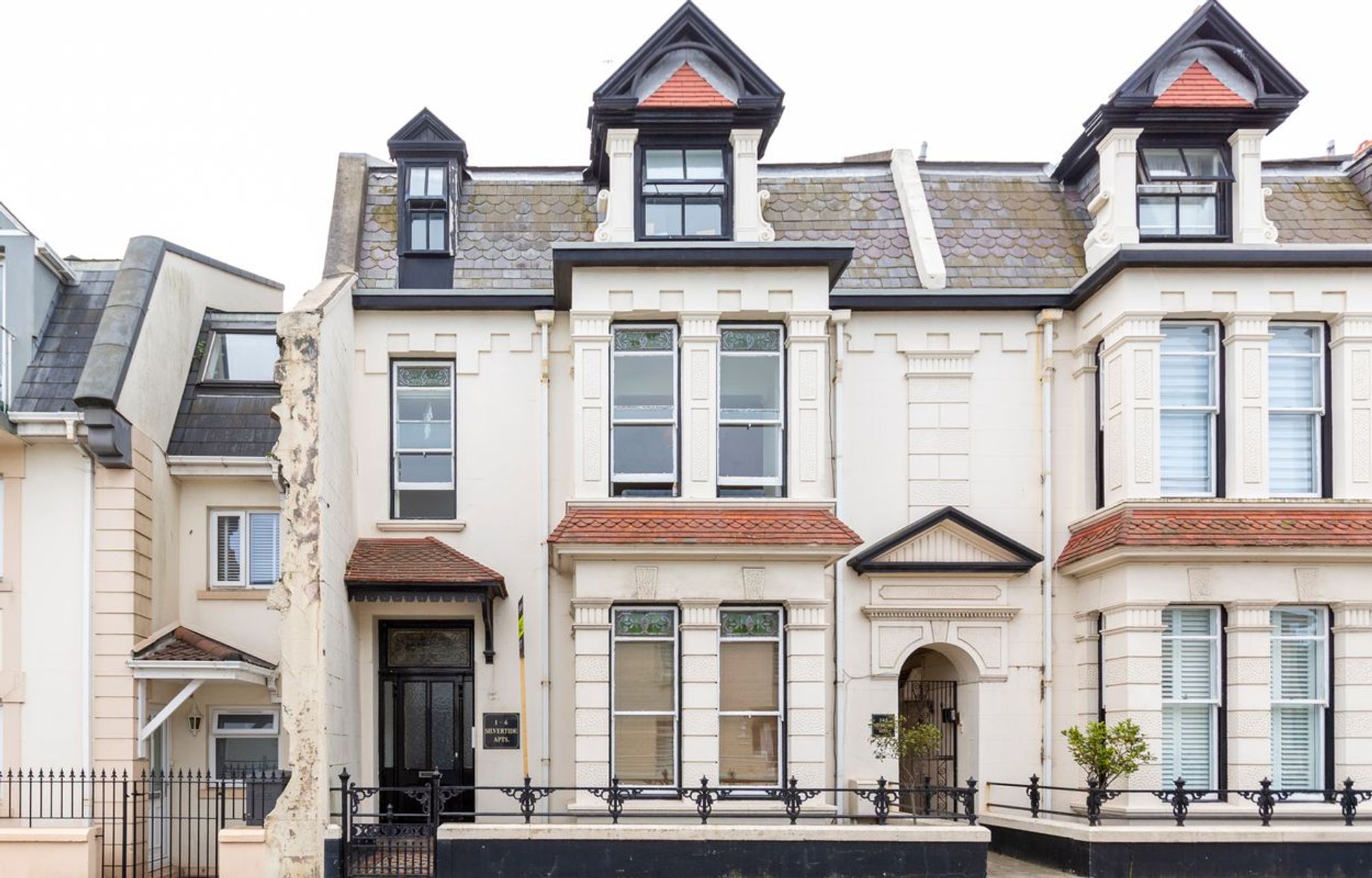 2 bed Apartment For Sale in St. Helier, Jersey