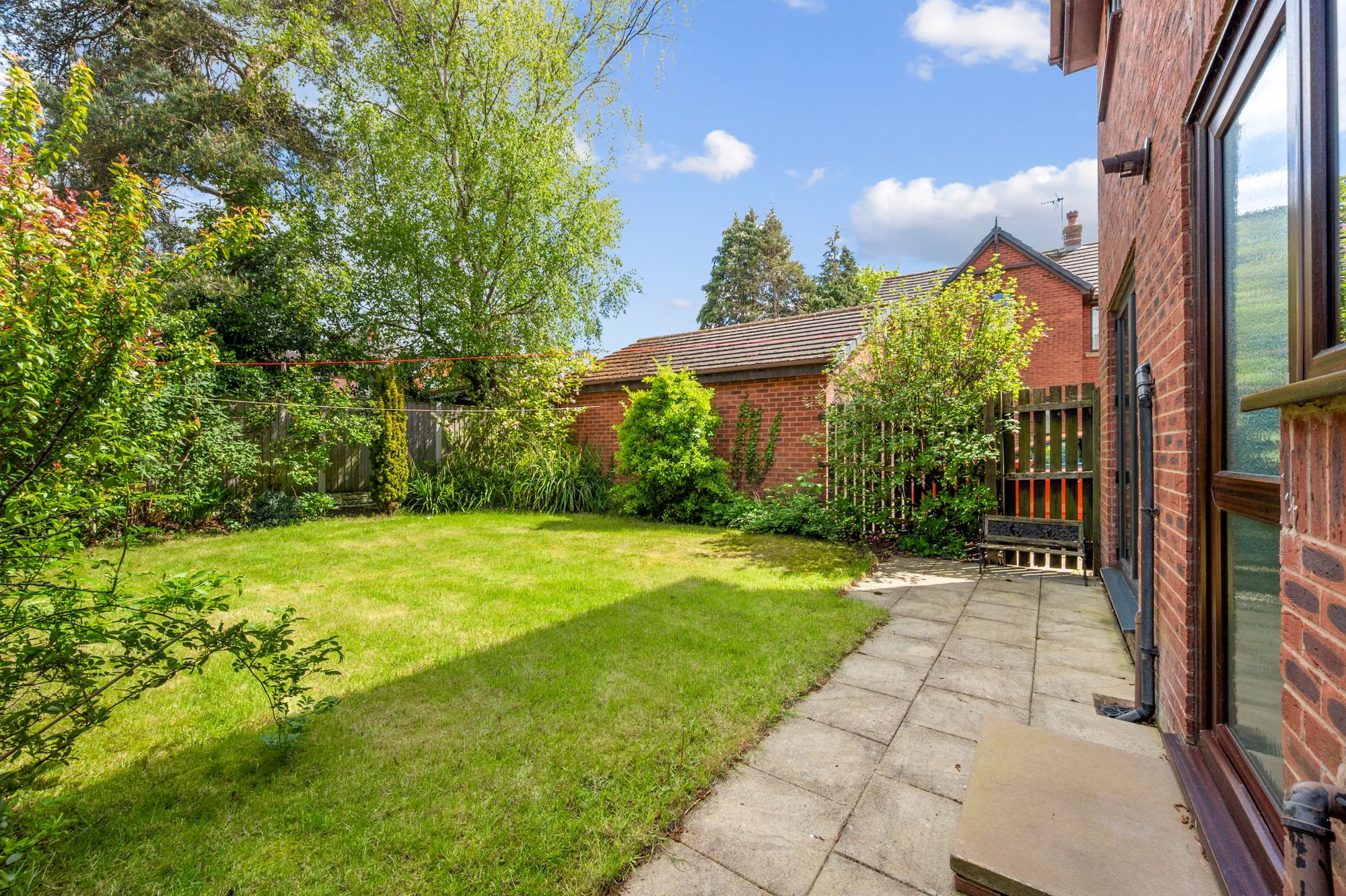 Tudor Close, St. Helens