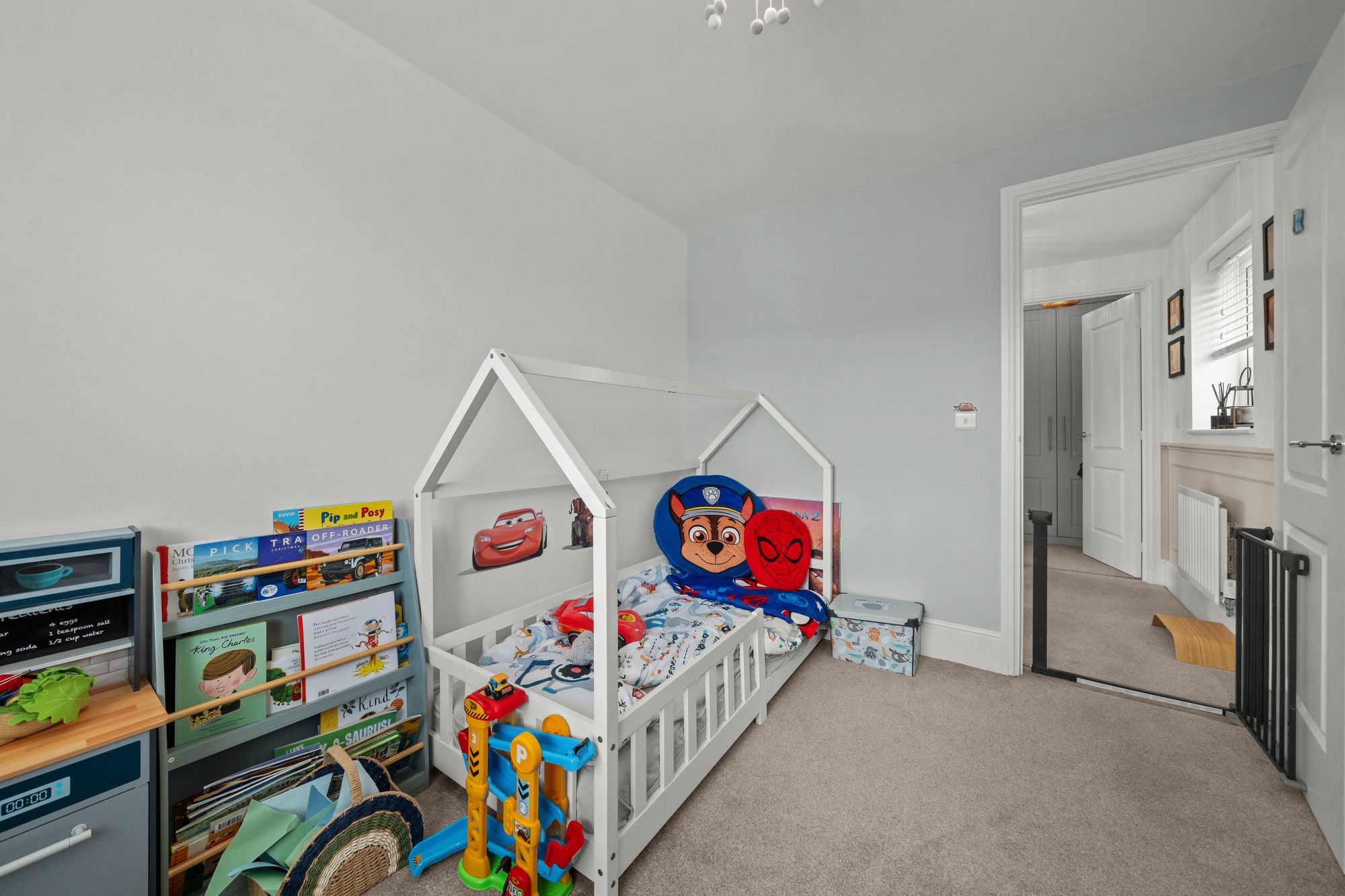 Bainbridge Avenue, Warrington
