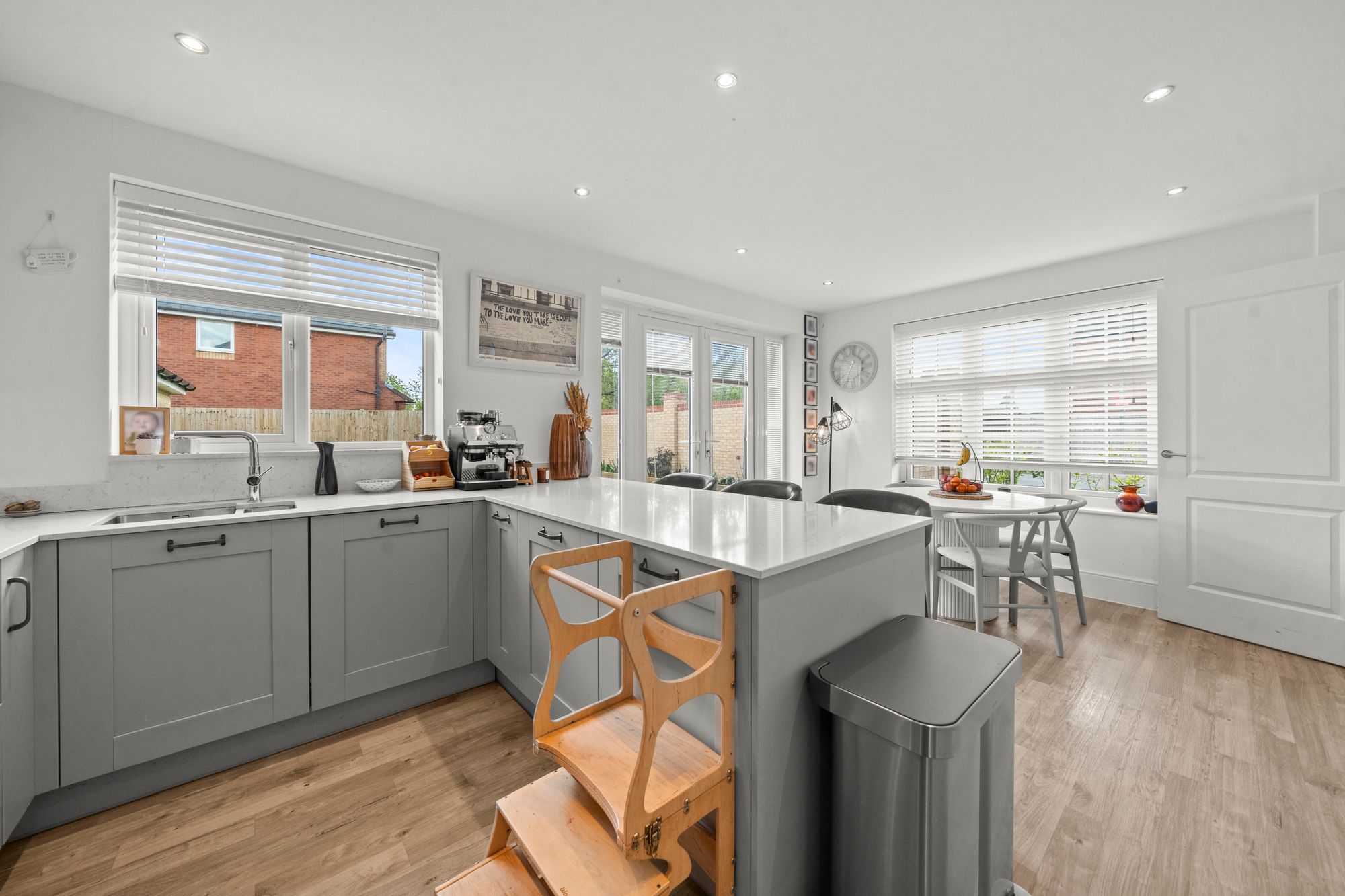 Bainbridge Avenue, Warrington
