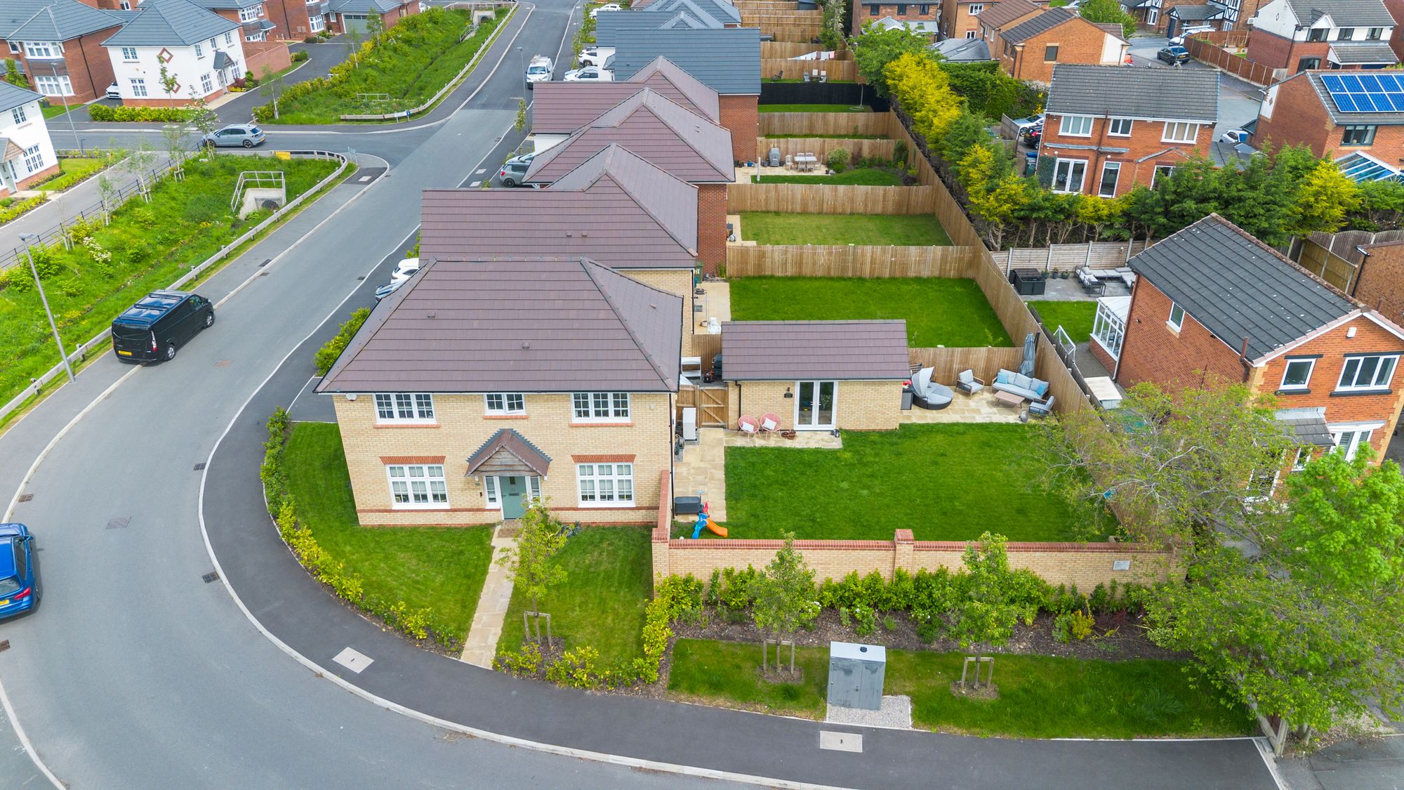 Bainbridge Avenue, Warrington
