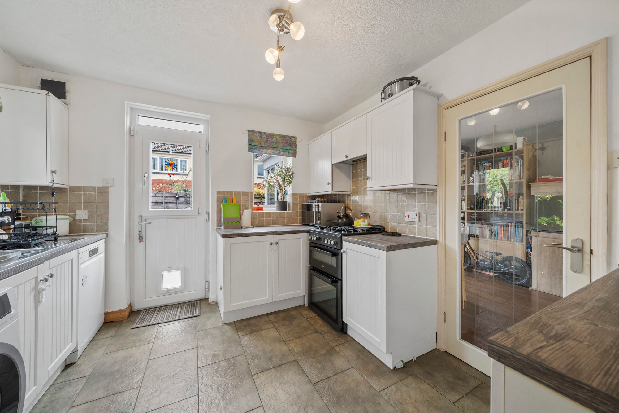 Dene Grove, Leigh