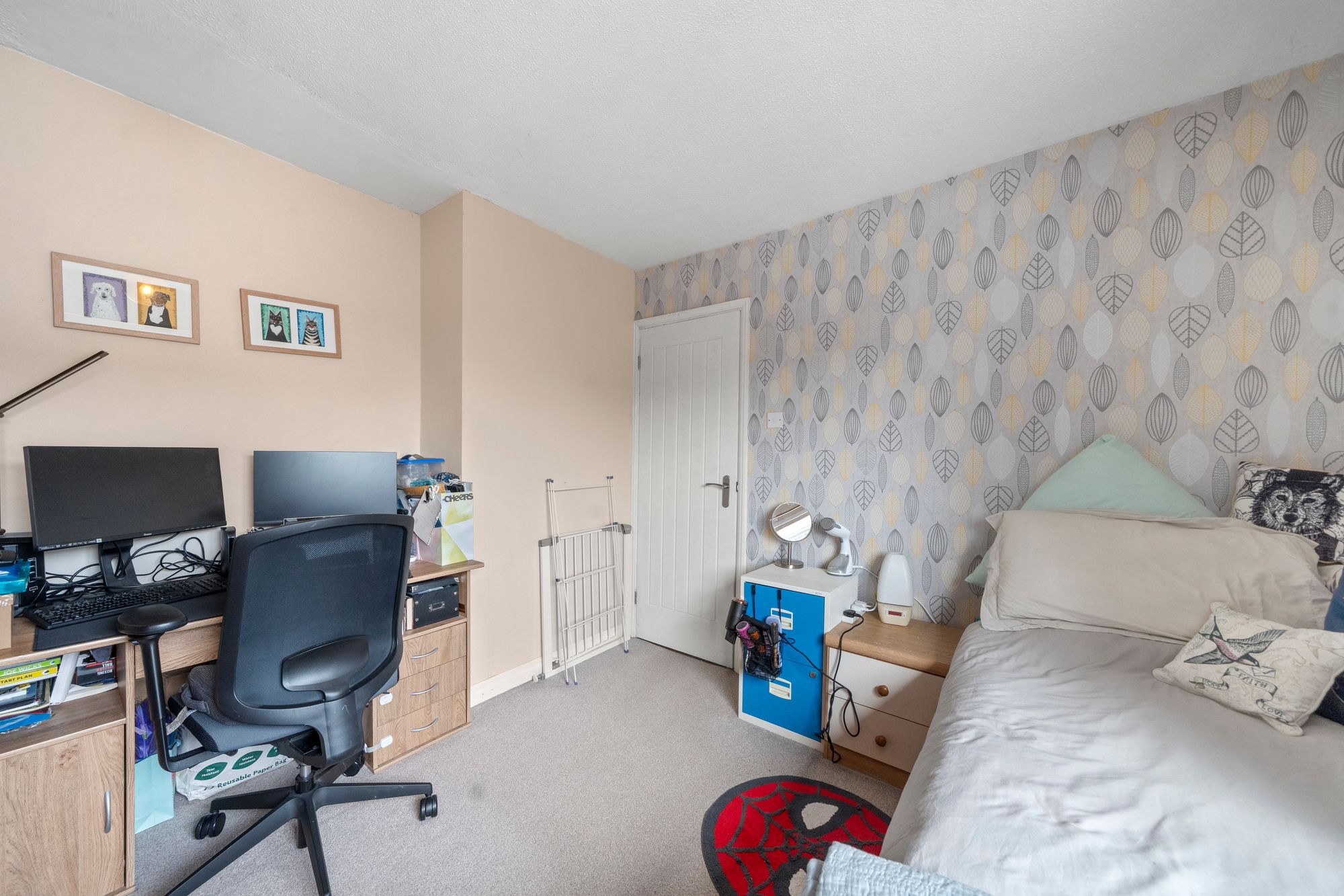 Dene Grove, Leigh