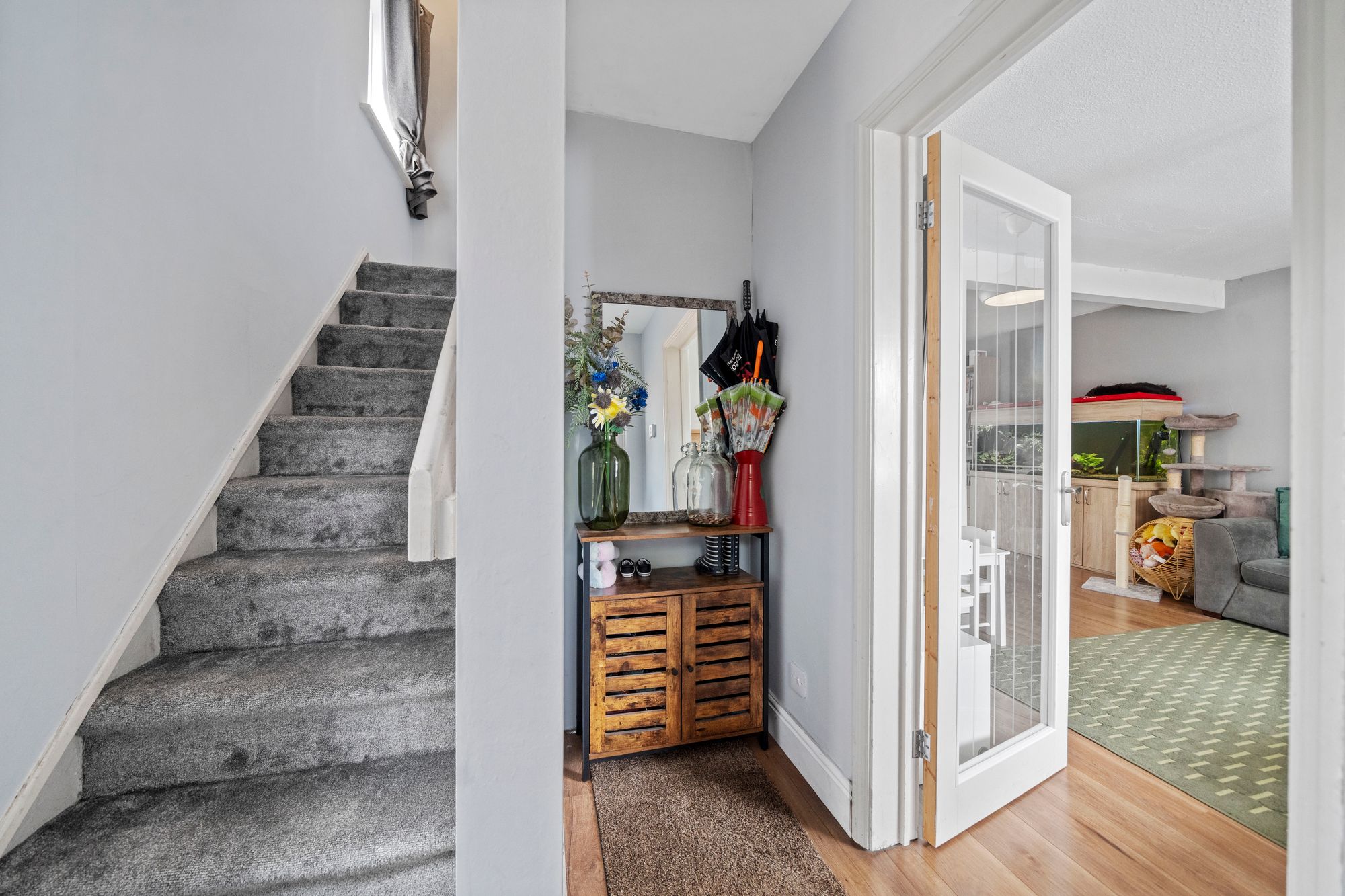 Dene Grove, Leigh