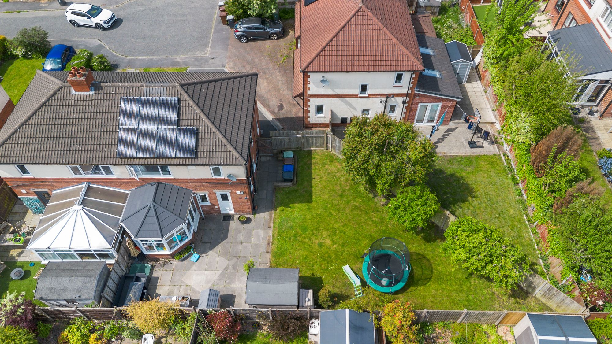 Dene Grove, Leigh