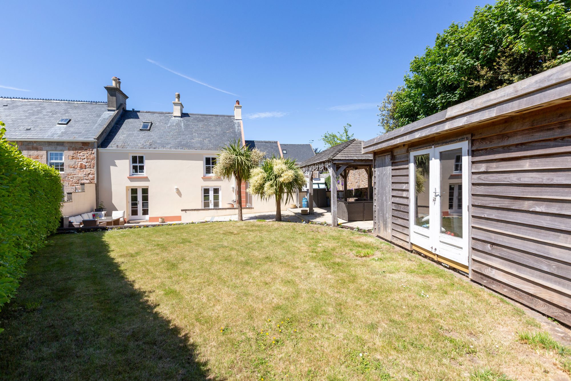 5 bed Detached Semi-House For Sale in St. Mary, Jersey
