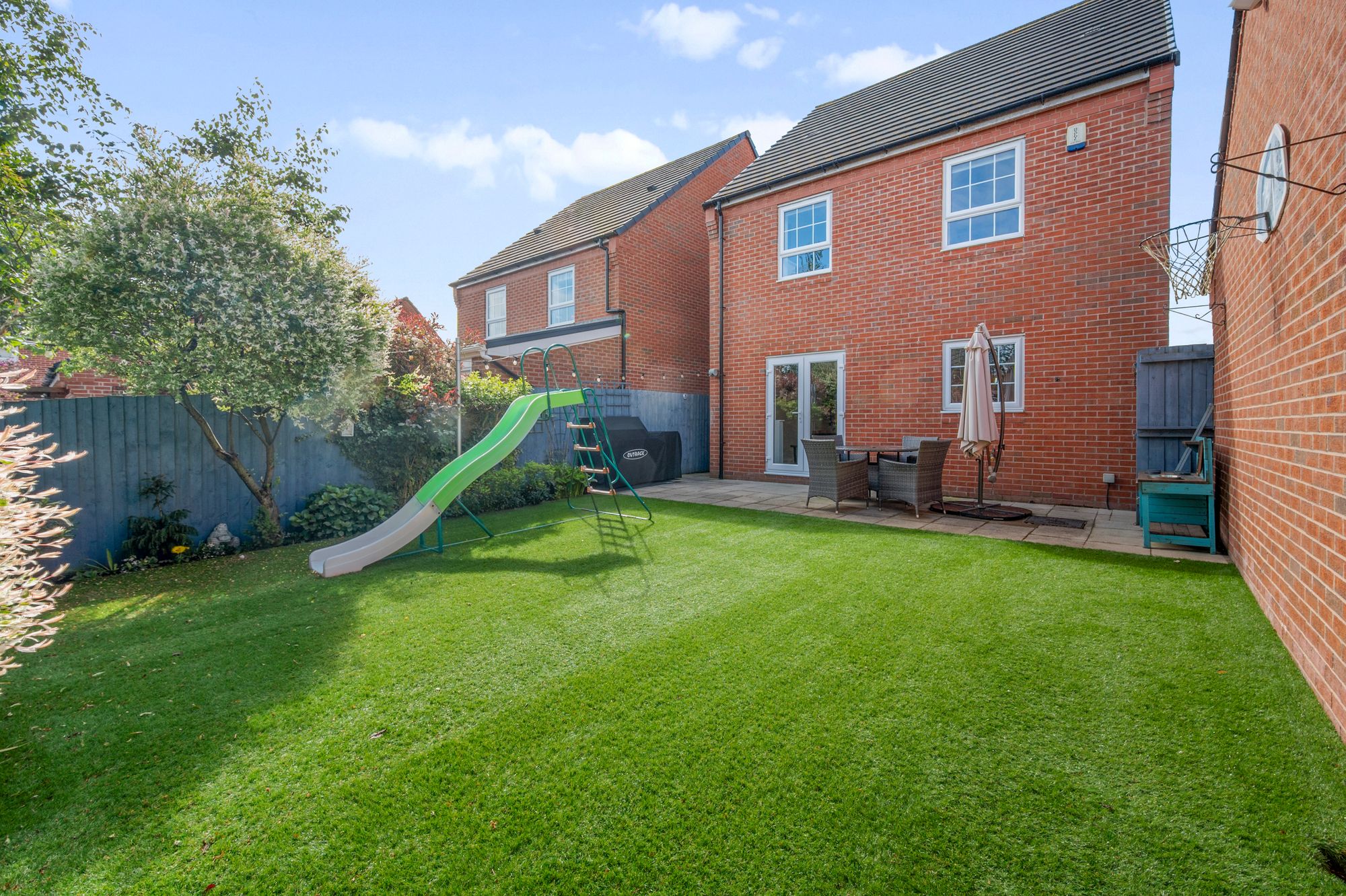 Maysville Close, Warrington