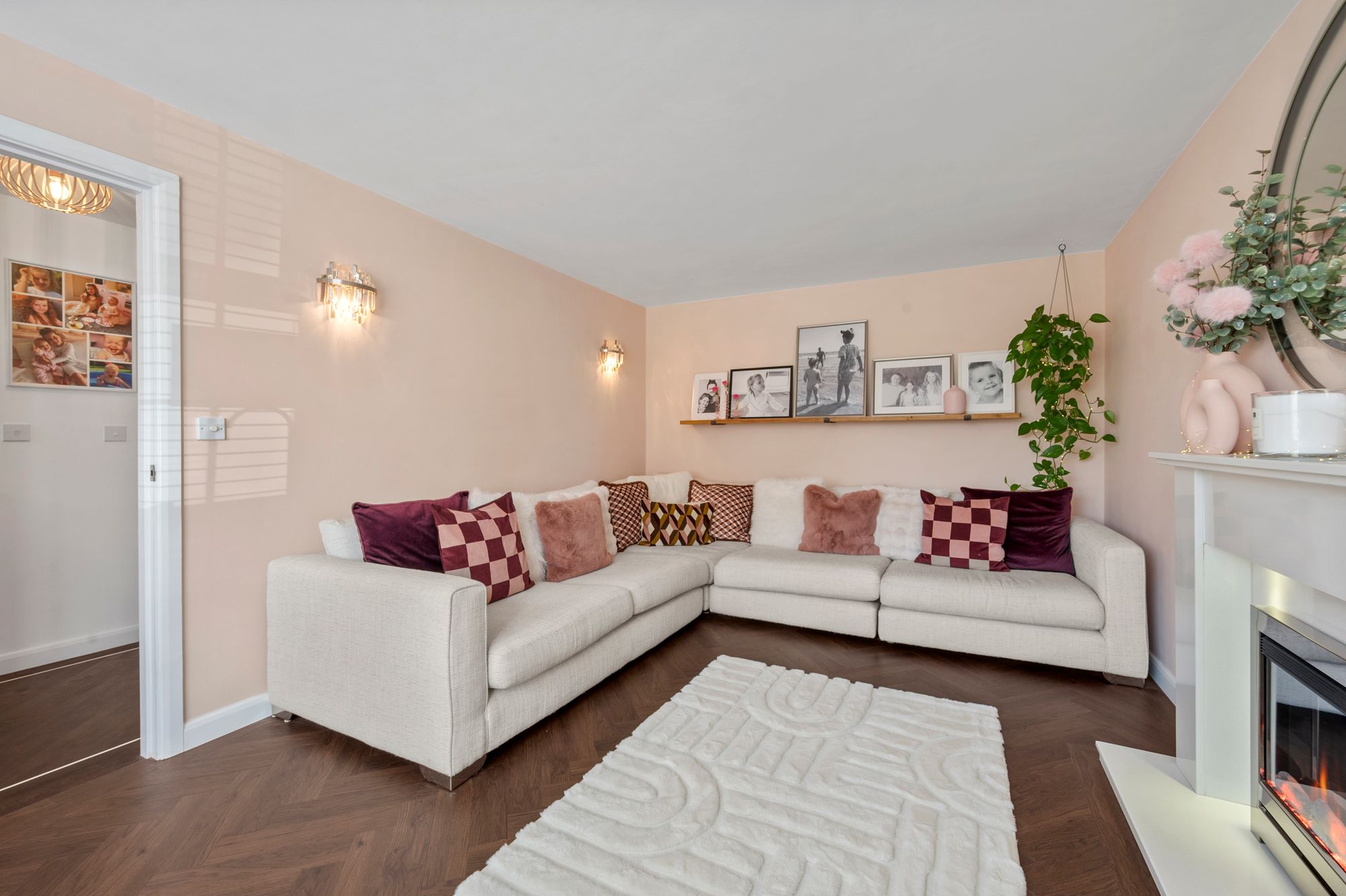 Maysville Close, Warrington