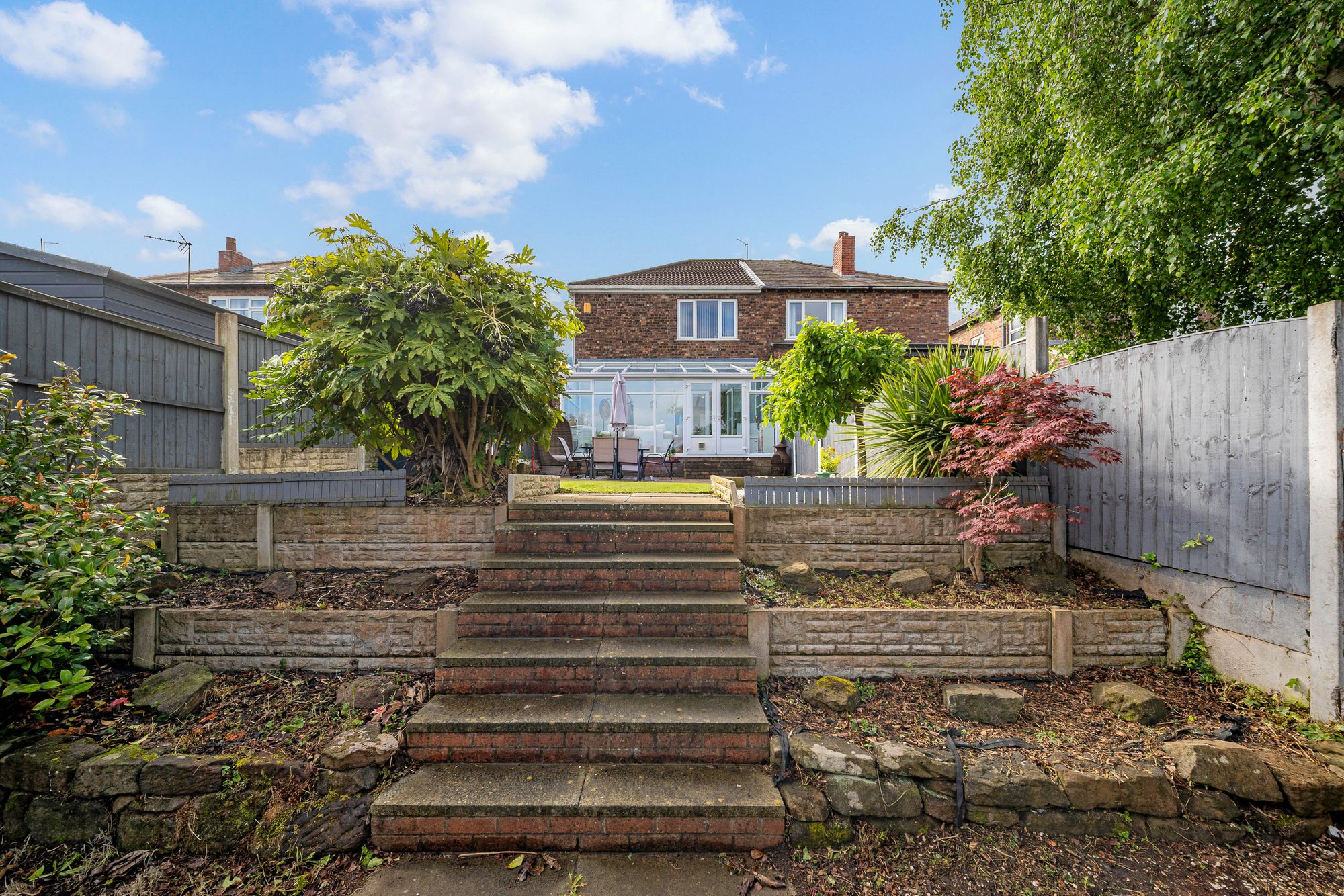 Roland Avenue, Runcorn