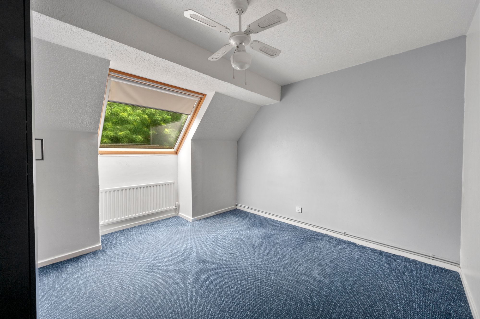 Gregory Close, Warrington
