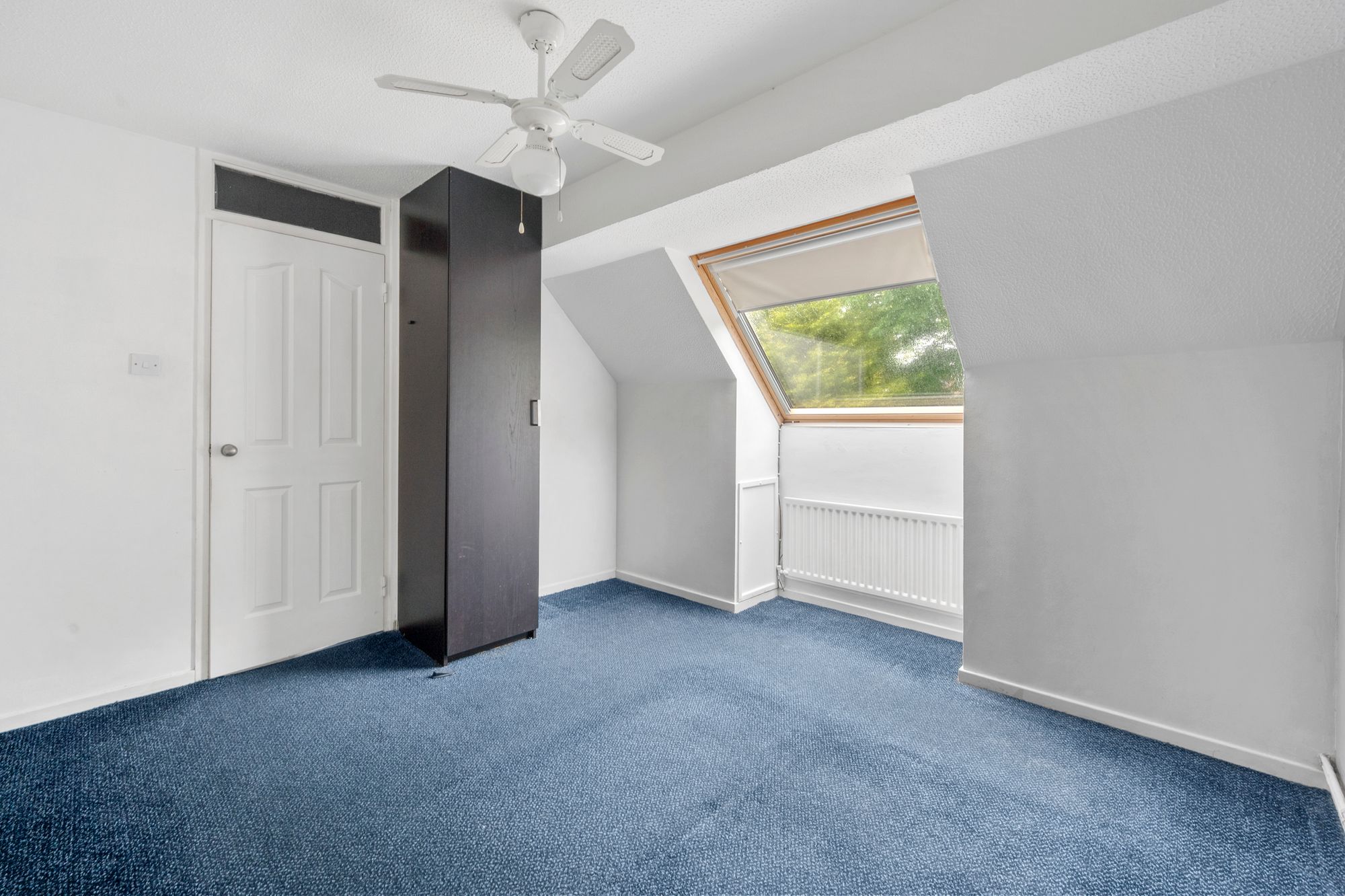 Gregory Close, Warrington