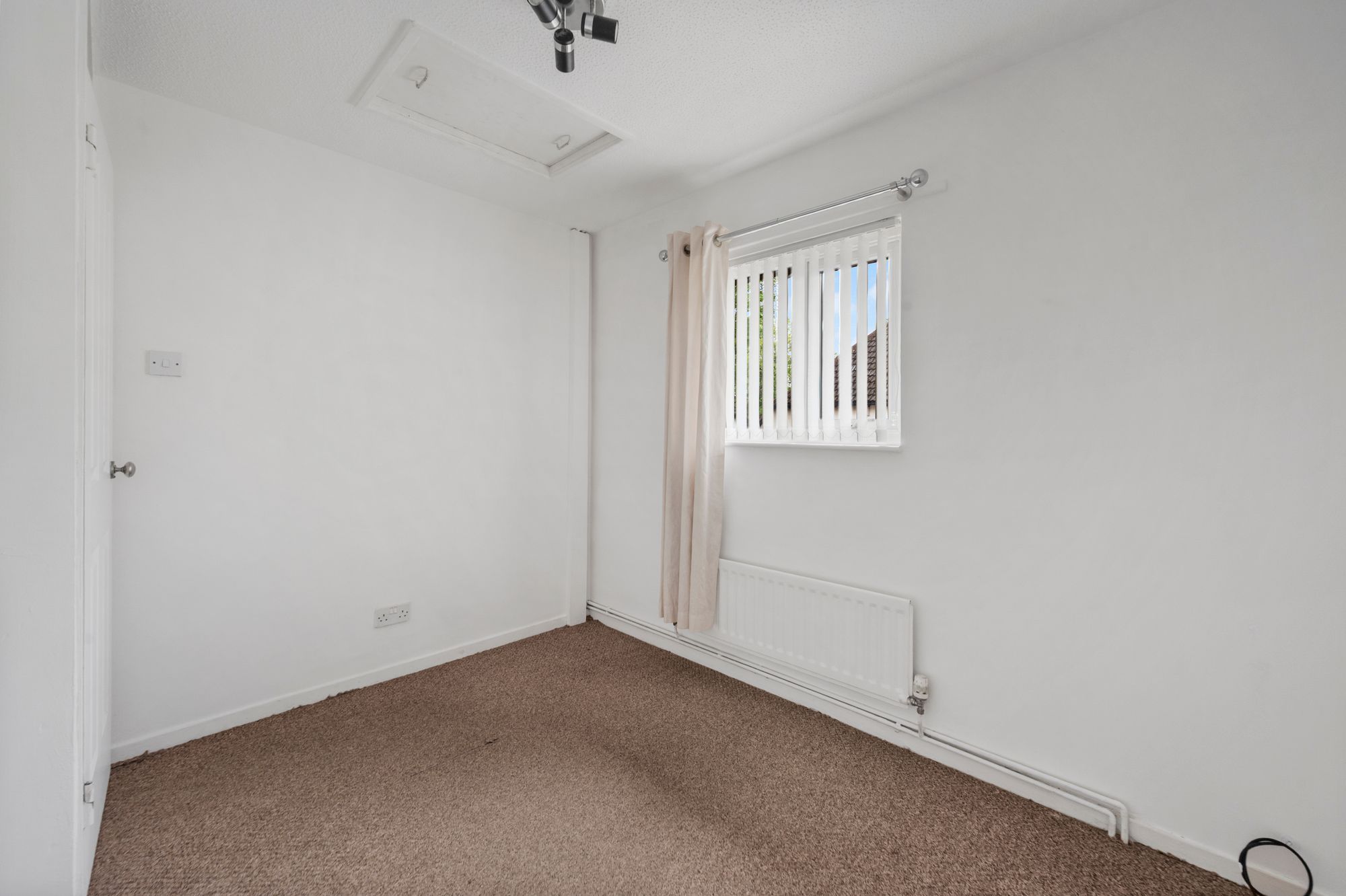 Gregory Close, Warrington