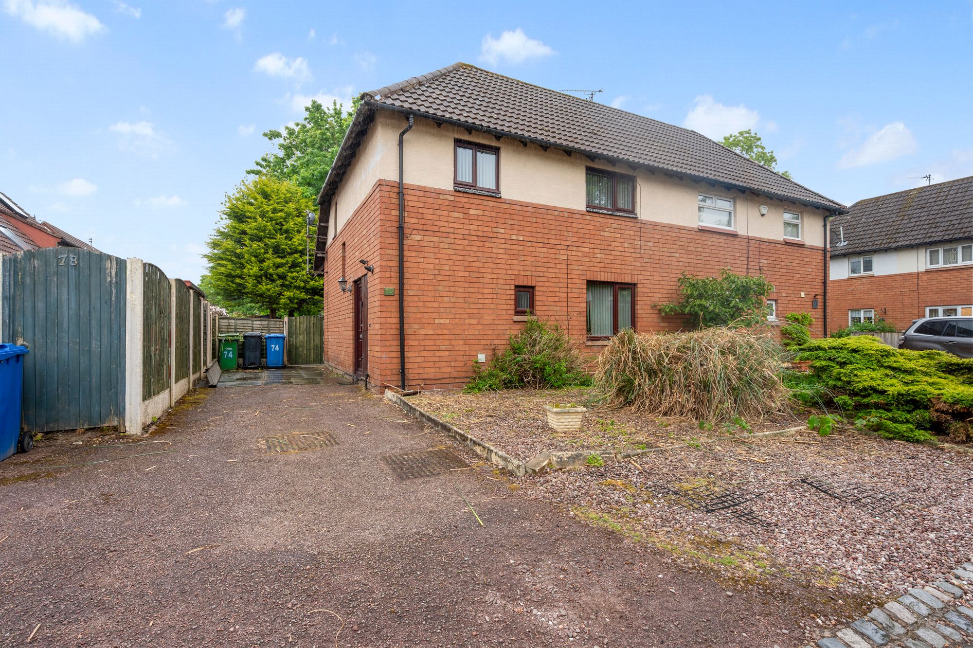 Gregory Close, Warrington