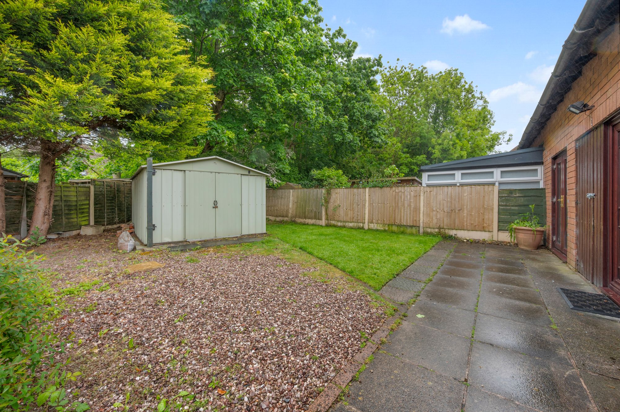 Gregory Close, Warrington