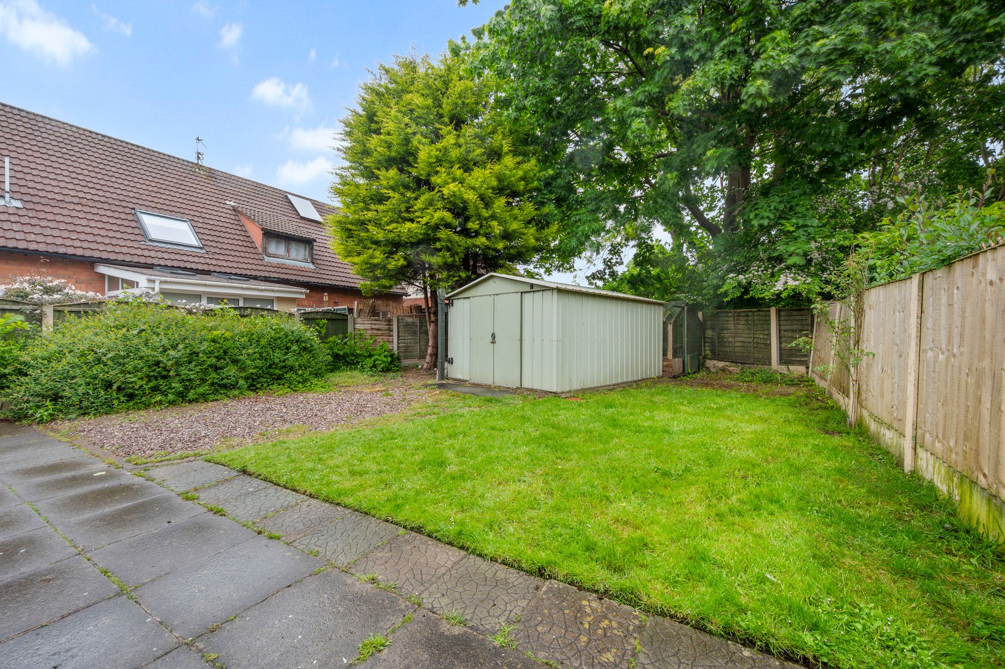 Gregory Close, Warrington