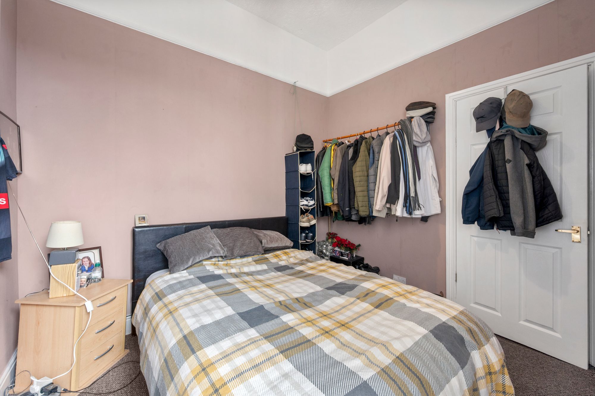 Thatto Heath Road, St. Helens, WA9