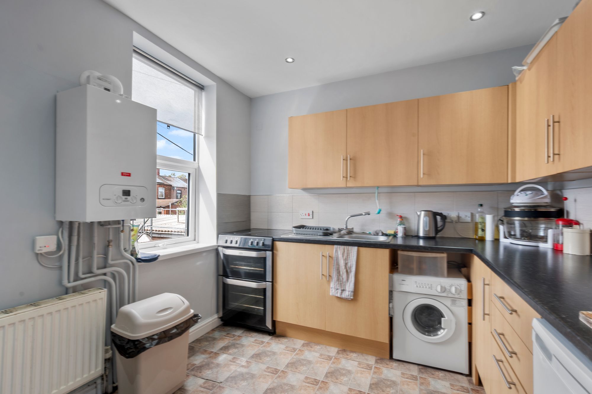 Thatto Heath Road, St. Helens, WA9