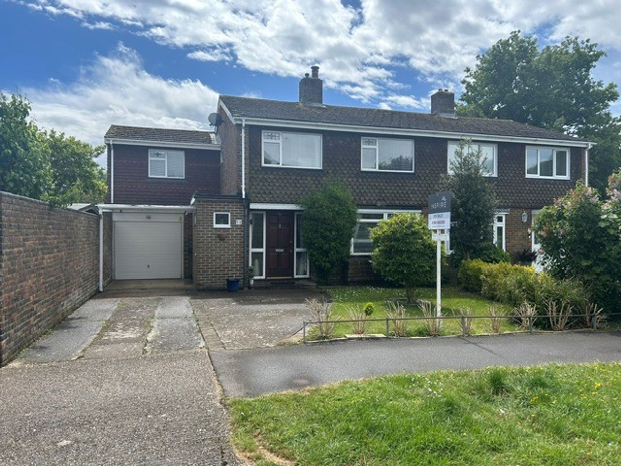 Image for property: b836cf0d-19c7-4c47-82d7-4275d29f040c