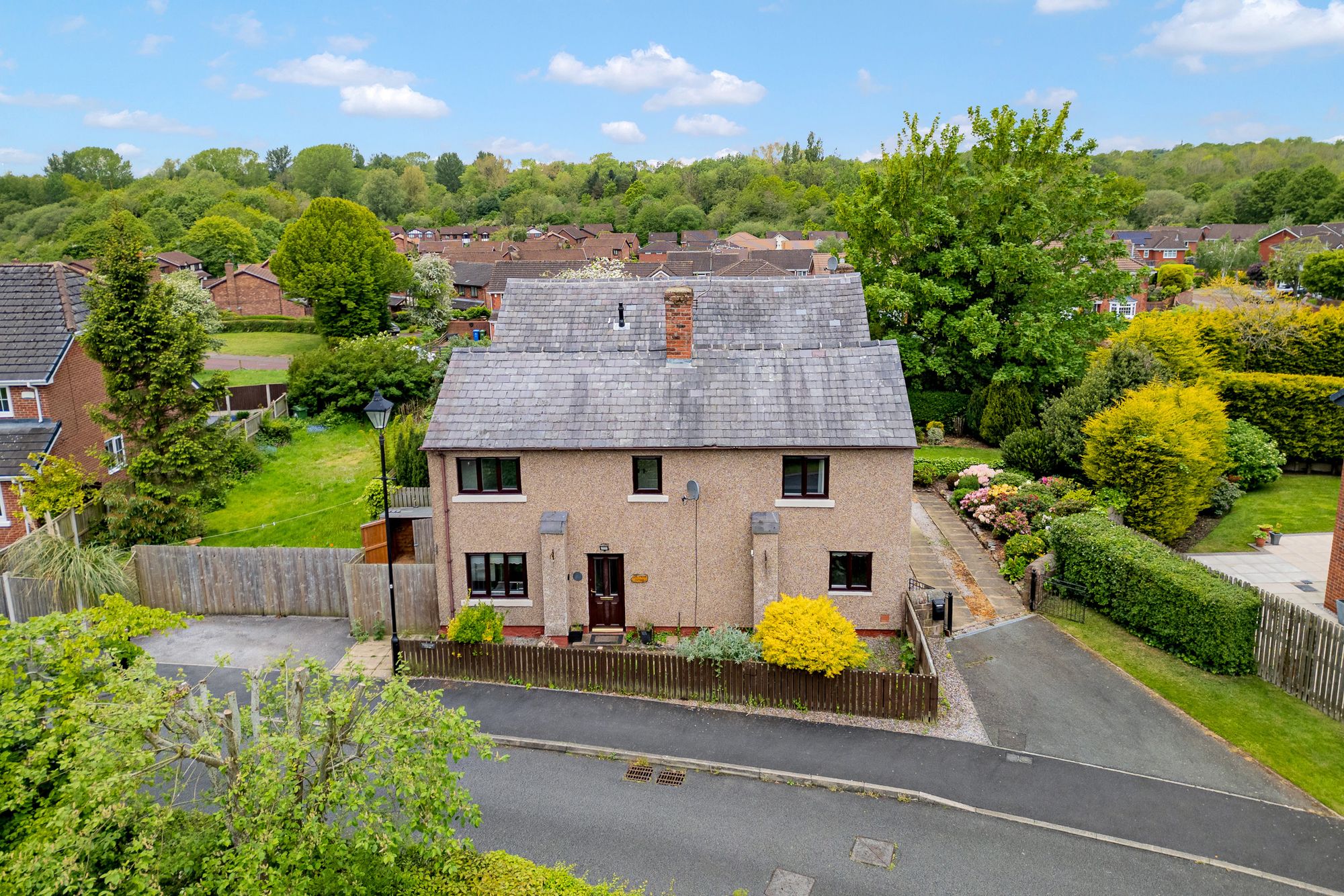 Eanleywood Farm Close, Norton, WA7