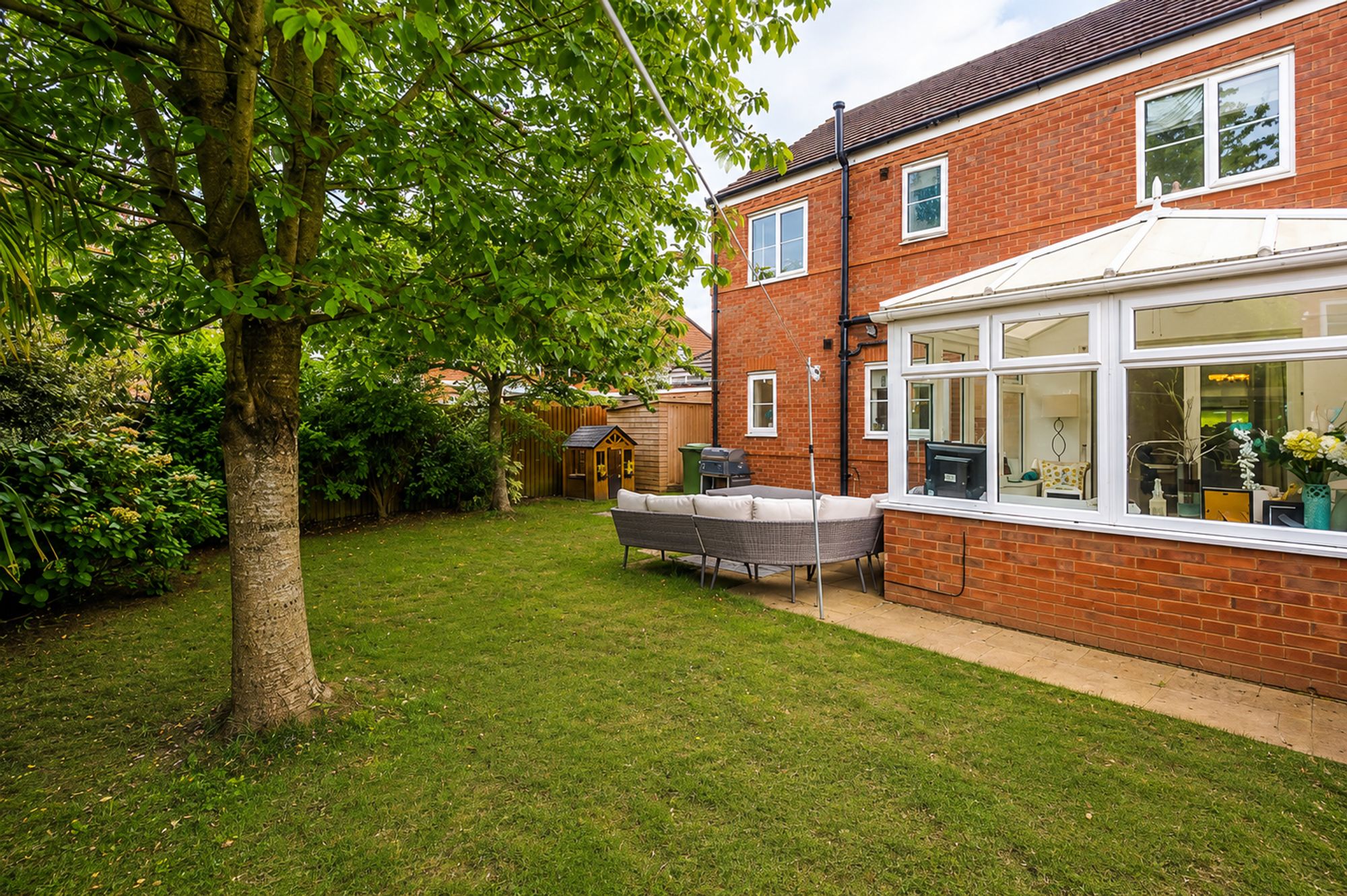 Vulcan Park Way, Newton-Le-Willows, WA12